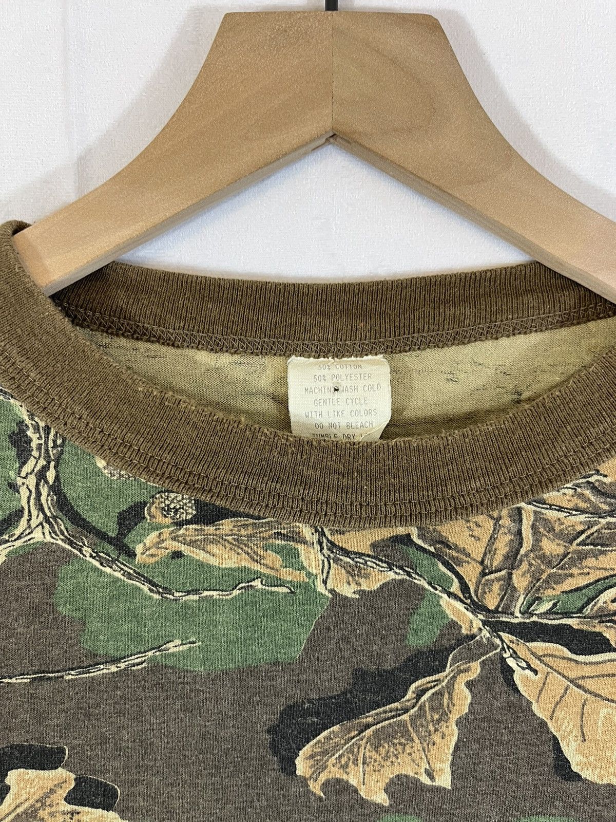 Vintage Woodland Camo Long Sleeve Military Boxy Tee Size US XL / EU 56 / 4 - 4 Thumbnail