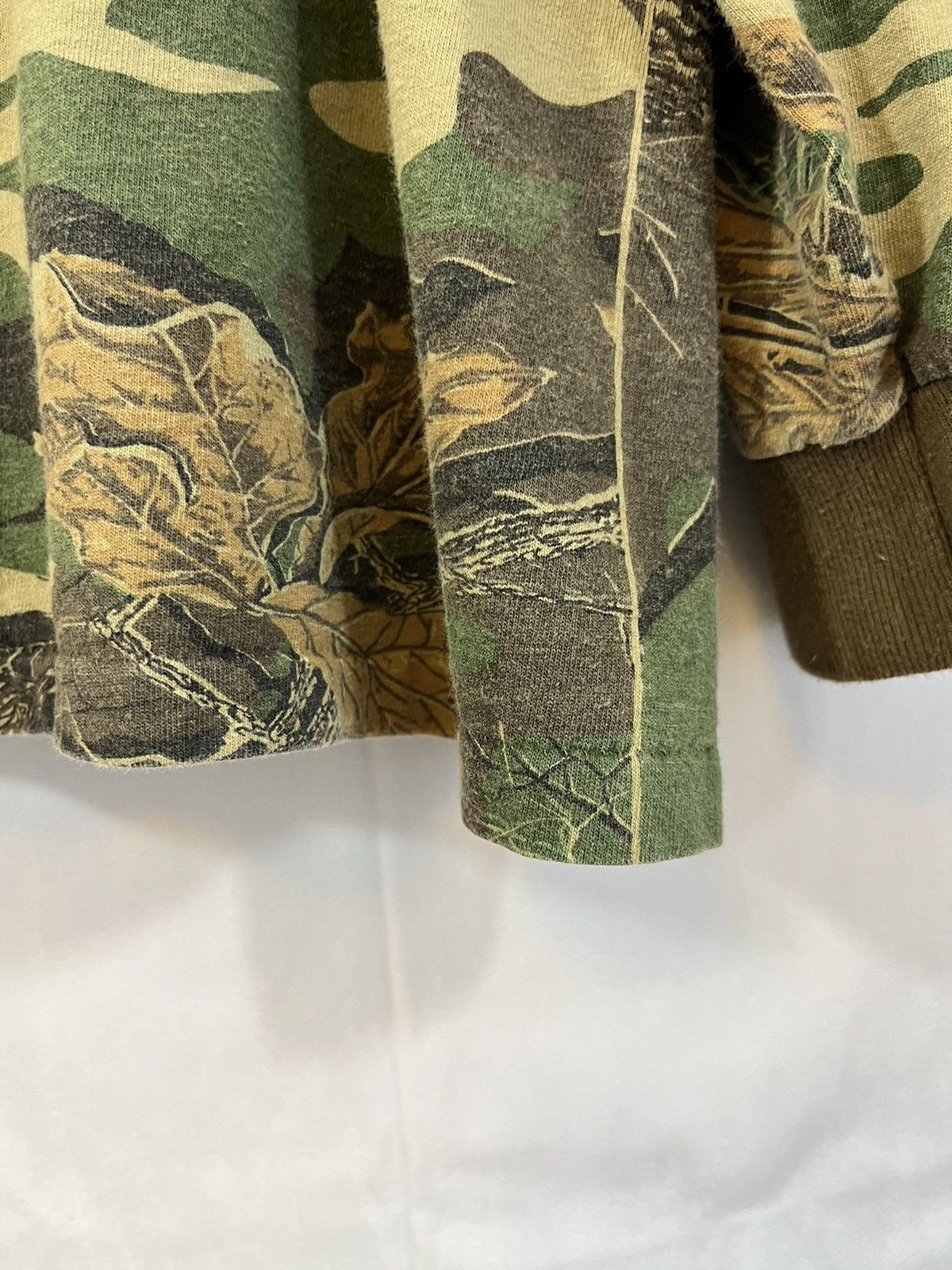 Vintage Woodland Camo Long Sleeve Military Boxy Tee Size US XL / EU 56 / 4 - 8 Thumbnail