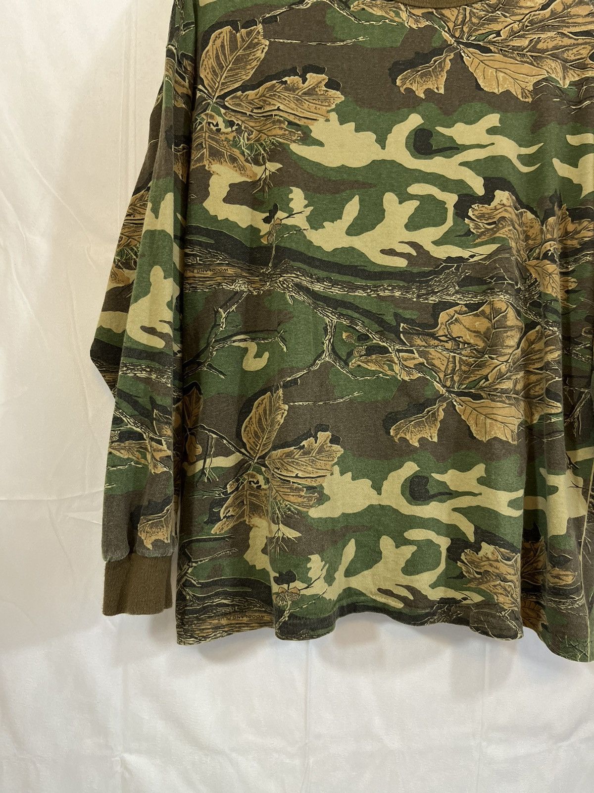 Vintage Woodland Camo Long Sleeve Military Boxy Tee Size US XL / EU 56 / 4 - 7 Thumbnail