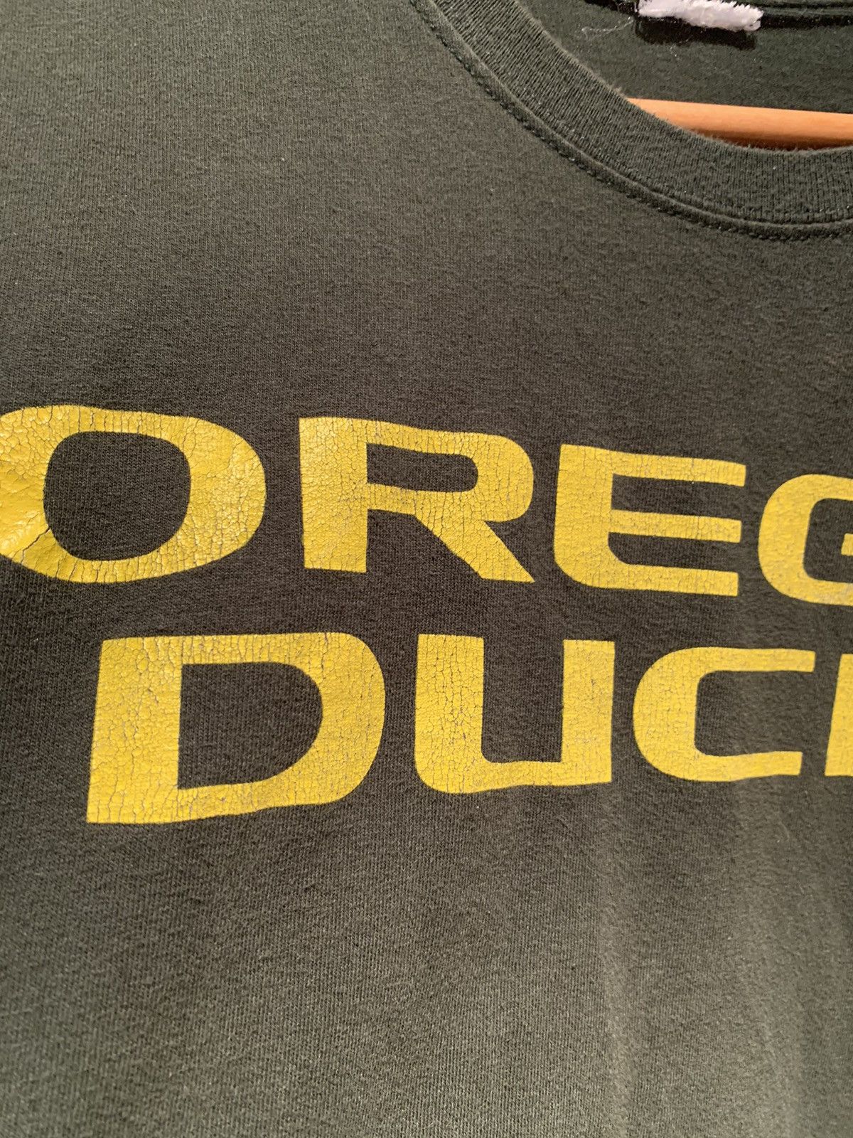 Vintage *RARE* Vintage Oregon Ducks Collegiate T-Shirt - XL Size US XL / EU 56 / 4 - 3 Thumbnail
