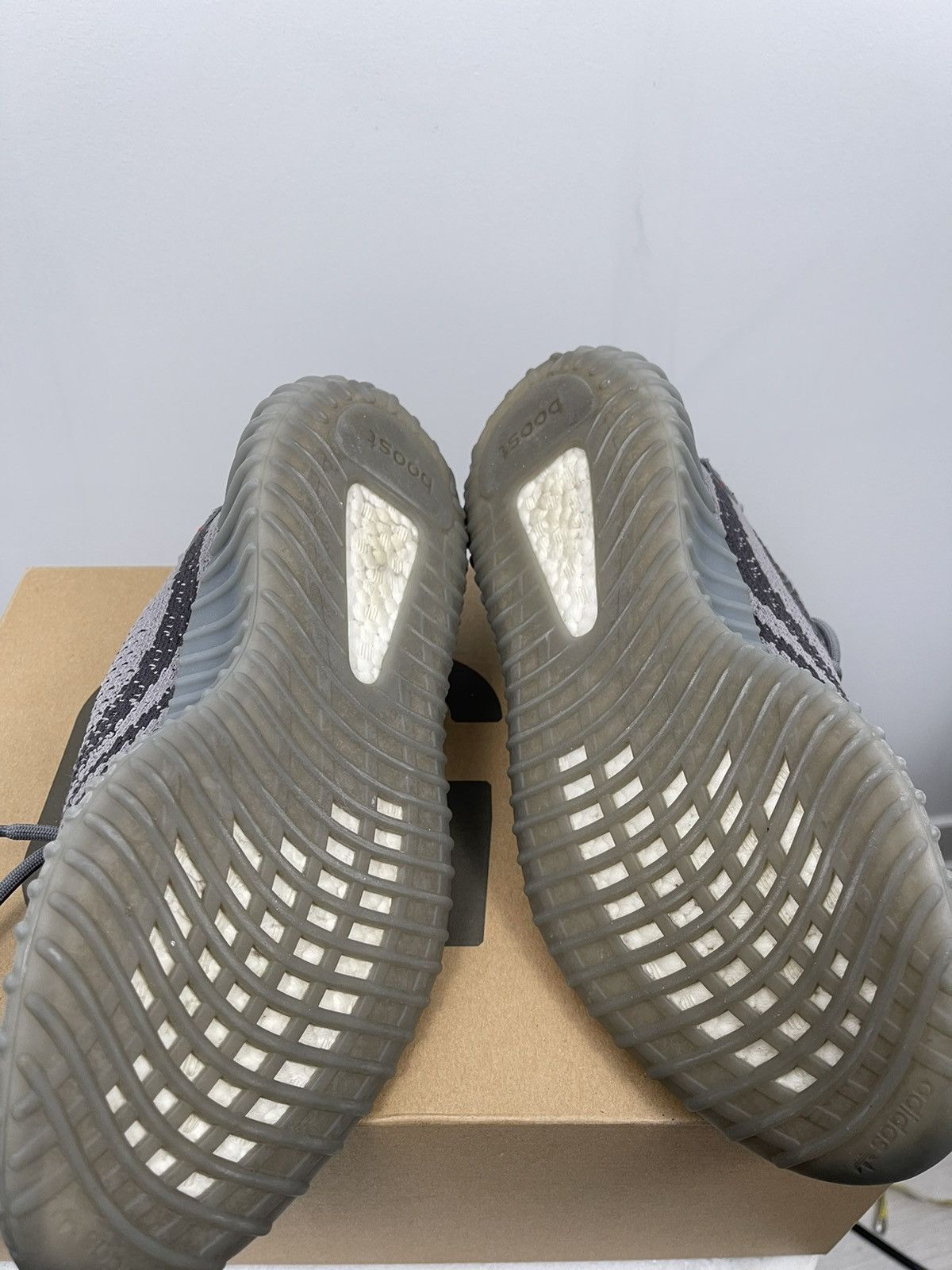 Adidas × Kanye West Yeezy Boost 350 V2 Beluga 2.0 Size US 9 / EU 42 - 13 Thumbnail