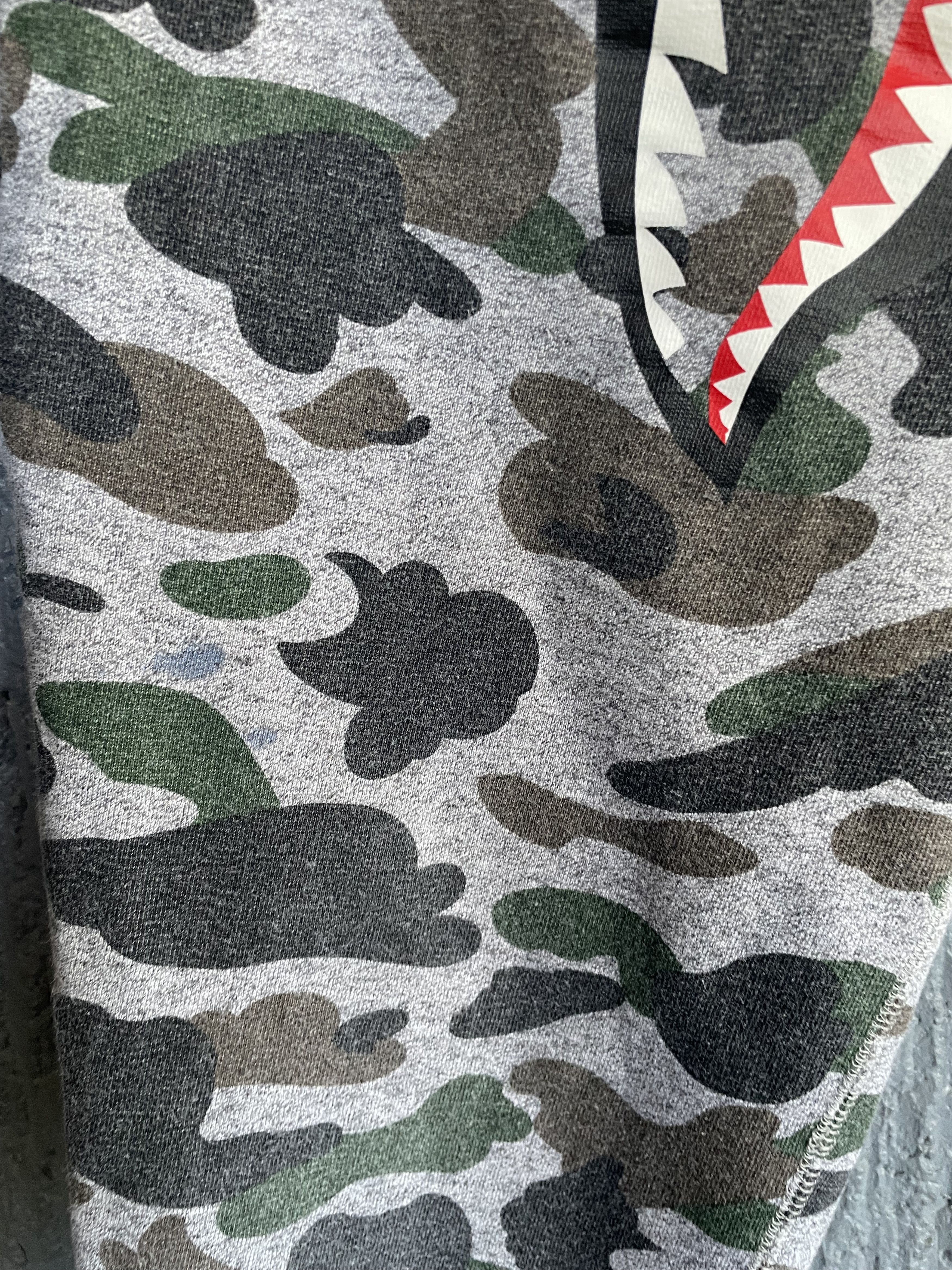 Bape Bape Shark Heather Camo Sweat Pants Size US 31 - 6 Thumbnail