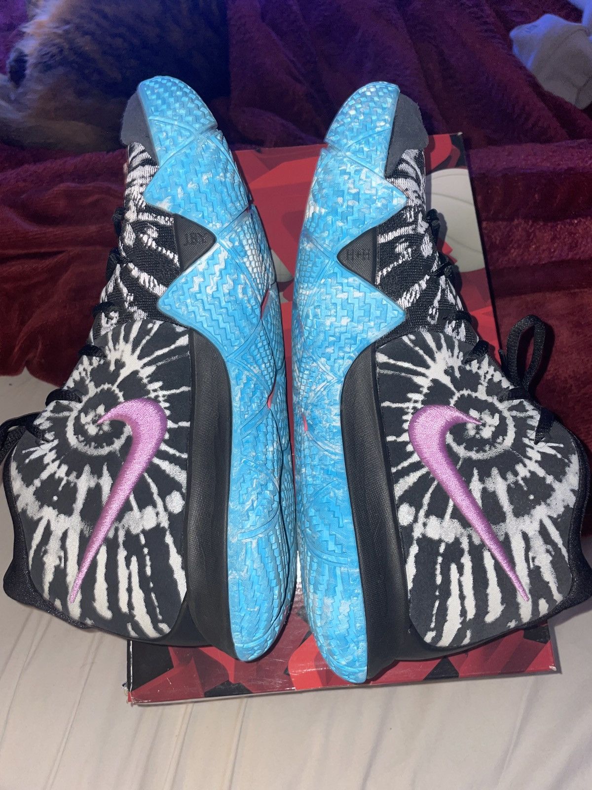 Nike Kyrie 4 All Star Size US 10 / EU 43 - 6 Thumbnail