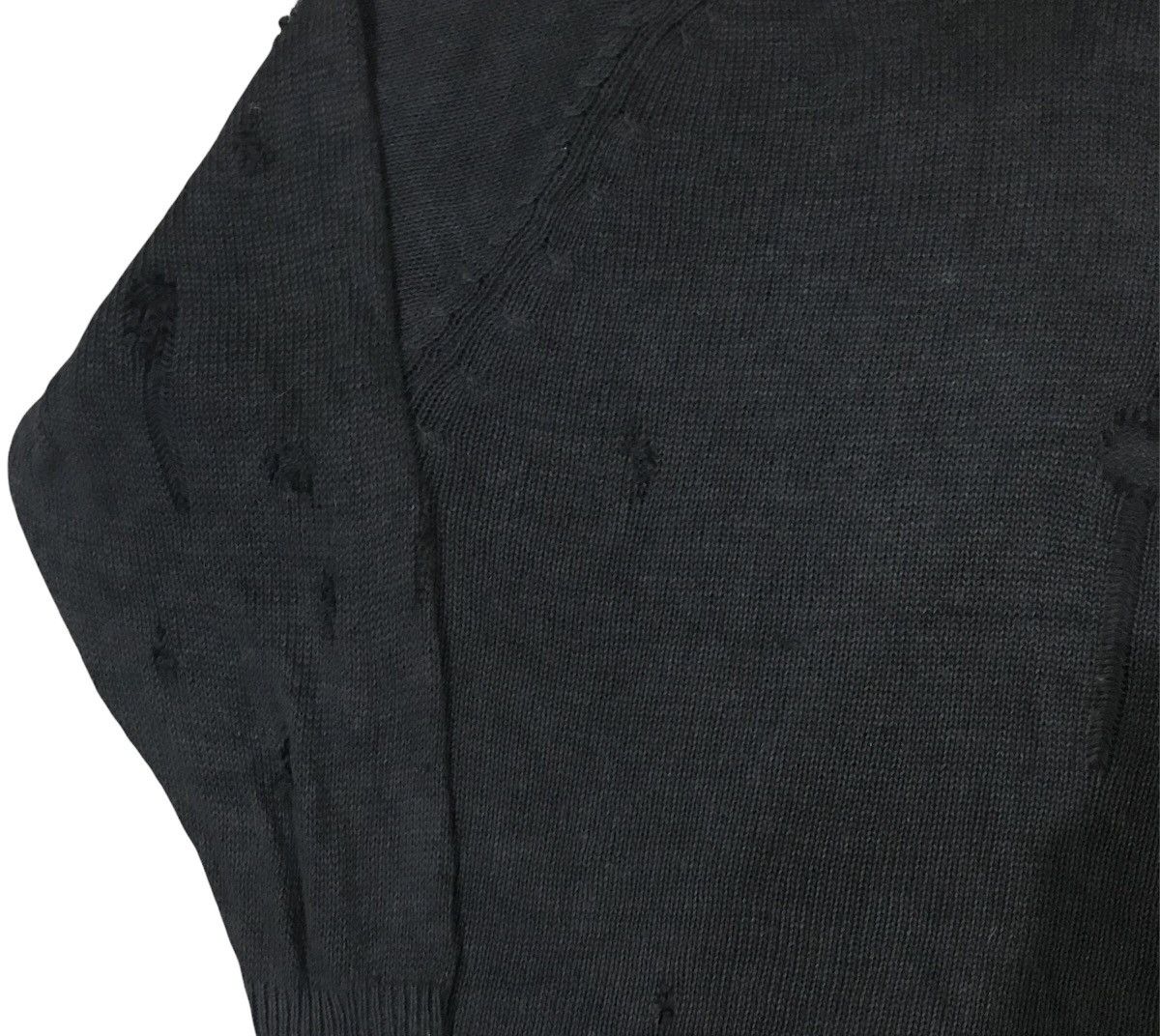 Comme des Garcons Homme Comme des Garcons Homme 1982 “Holes” Distressed knit Jumper Size US XL / EU 56 / 4 - 5 Thumbnail
