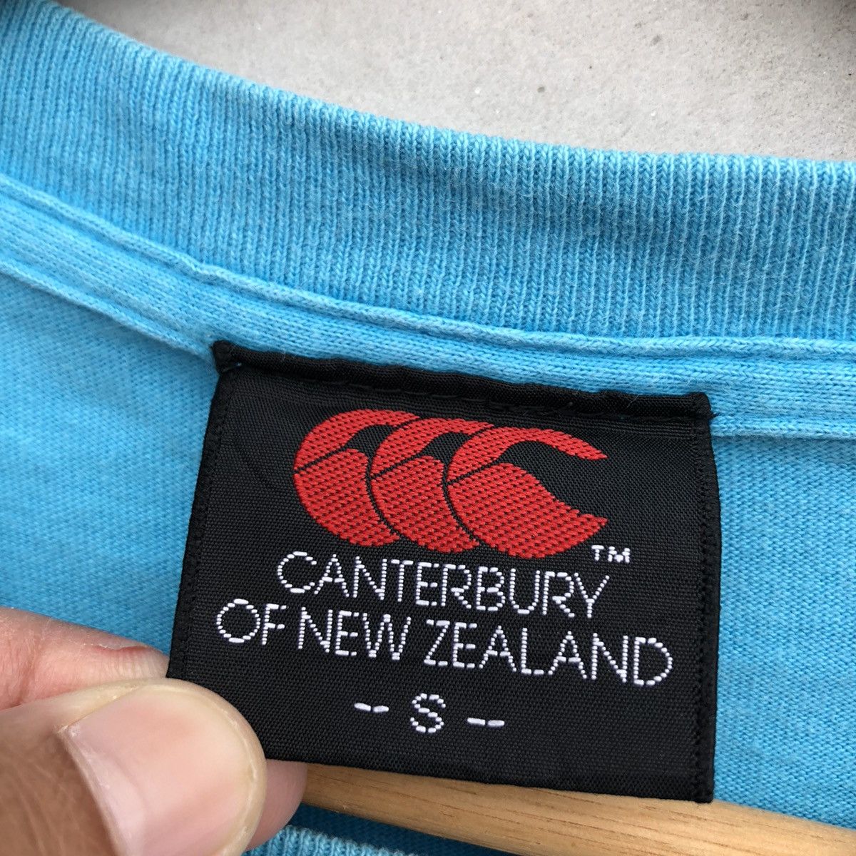 Canterbury of New Zealand 🔥Accept Binding Offer🔥 Canterbury Of New Zealand • Toshiba Size US S / EU 44-46 / 1 - 4 Thumbnail