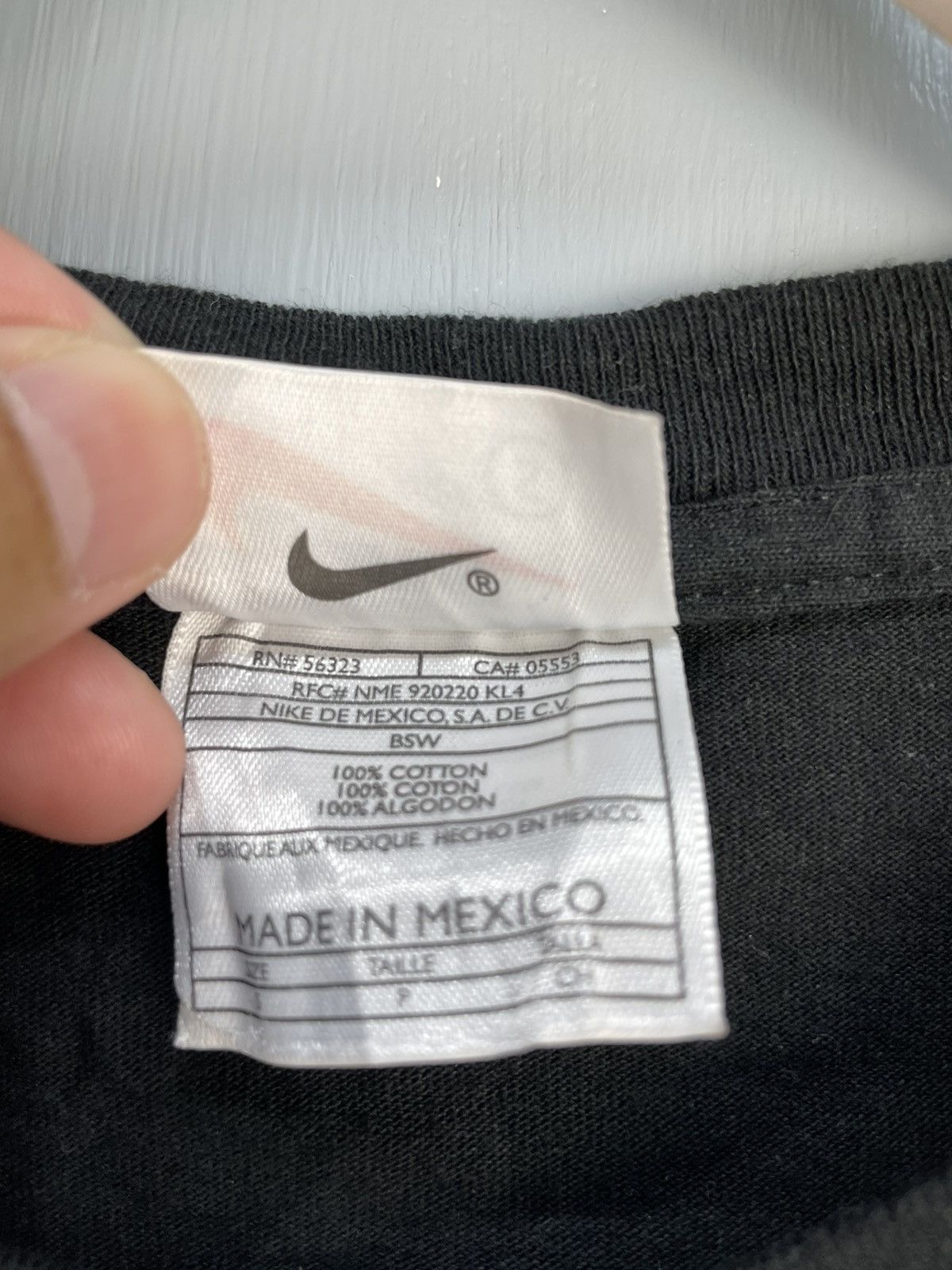 Nike × Vintage Vintage Y2K Nike Swoosh logo t shirt Size US S / EU 44-46 / 1 - 6 Thumbnail