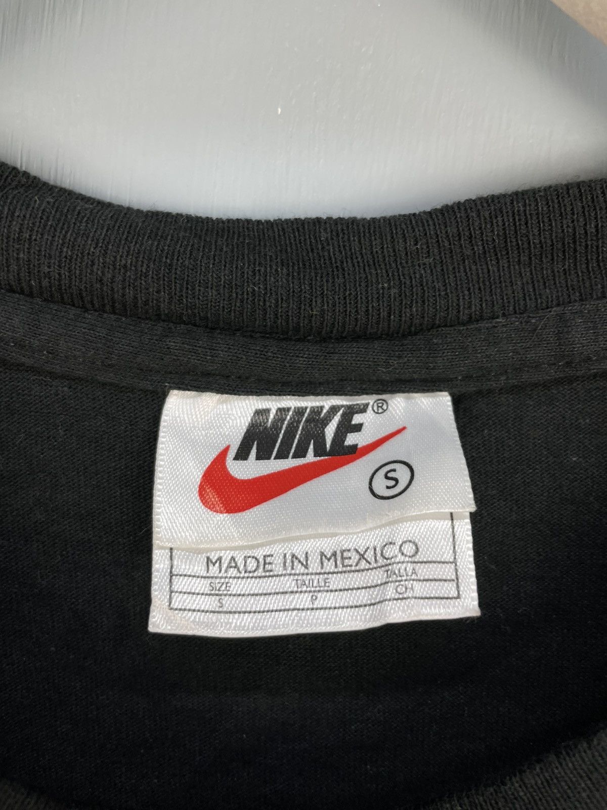 Nike × Vintage Vintage Y2K Nike Swoosh logo t shirt Size US S / EU 44-46 / 1 - 5 Thumbnail