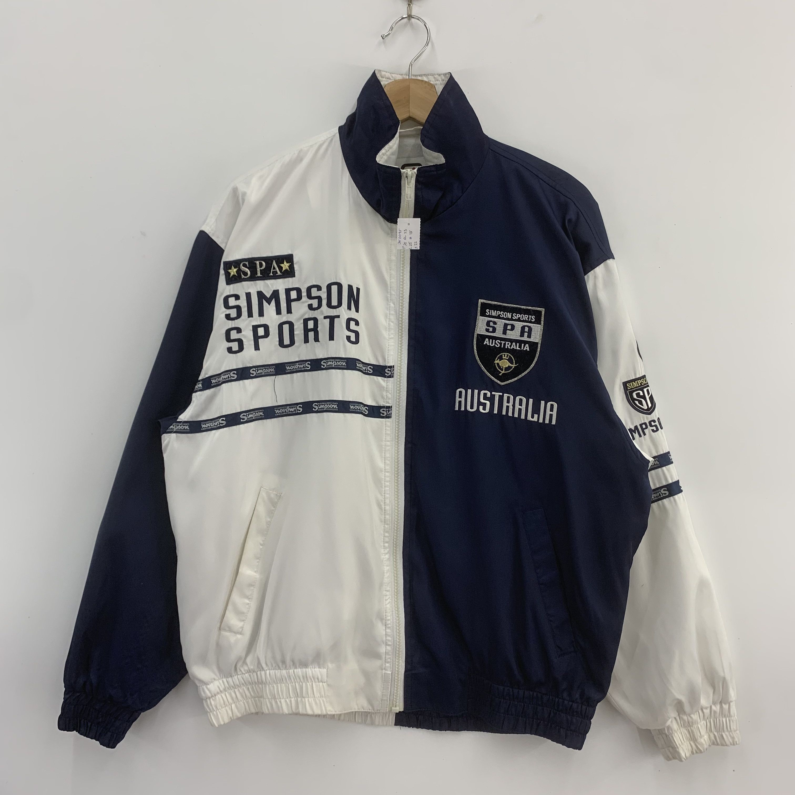 Vintage Vintage Simpson Sports Australia Windbreaker Jacket Size US L / EU 52-54 / 3 - 1 Thumbnail