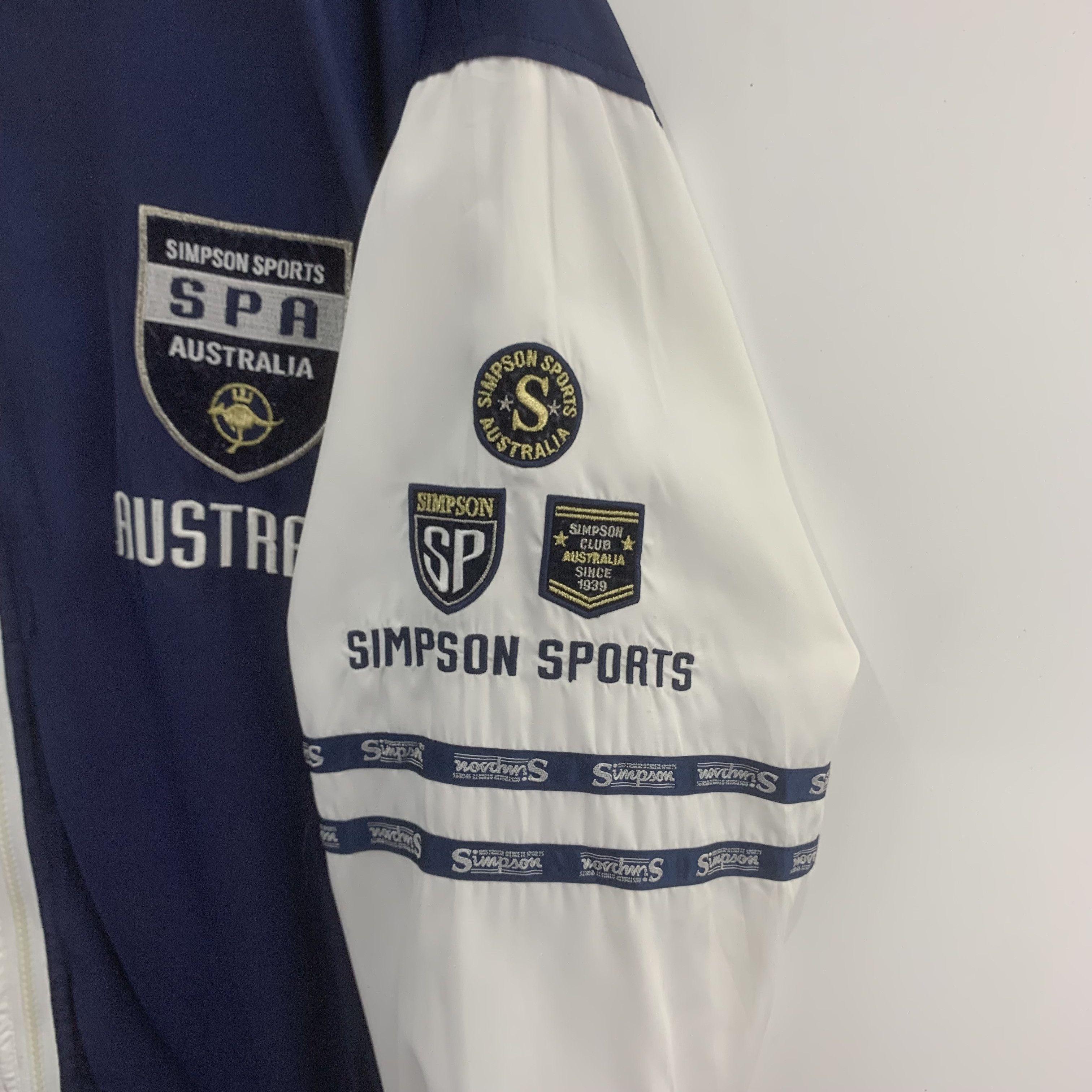 Vintage Vintage Simpson Sports Australia Windbreaker Jacket Size US L / EU 52-54 / 3 - 6 Thumbnail