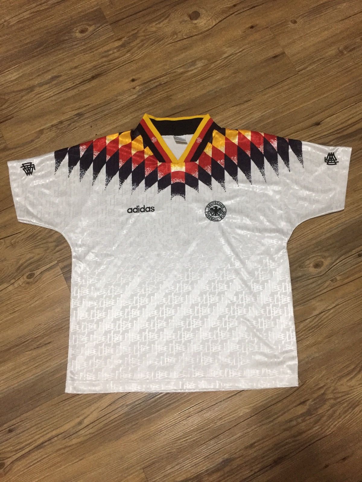 Vintage True Vintage Adidas Germany 1994 Home Football Jersey Size US L / EU 52-54 / 3 - 8 Thumbnail