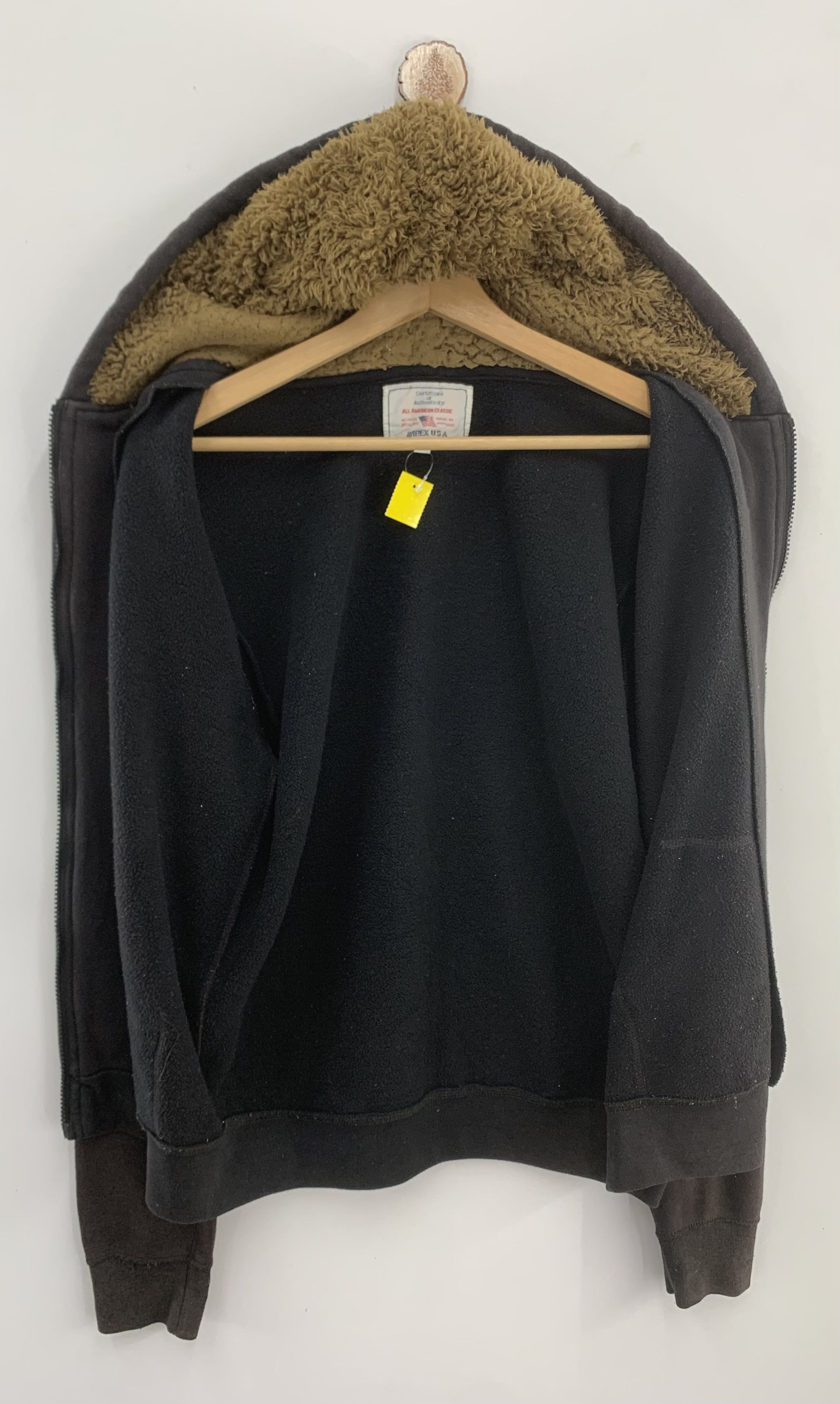 Avirex Avirex Fur Hoodie Sweatshirt Faded Size US L / EU 52-54 / 3 - 5 Thumbnail