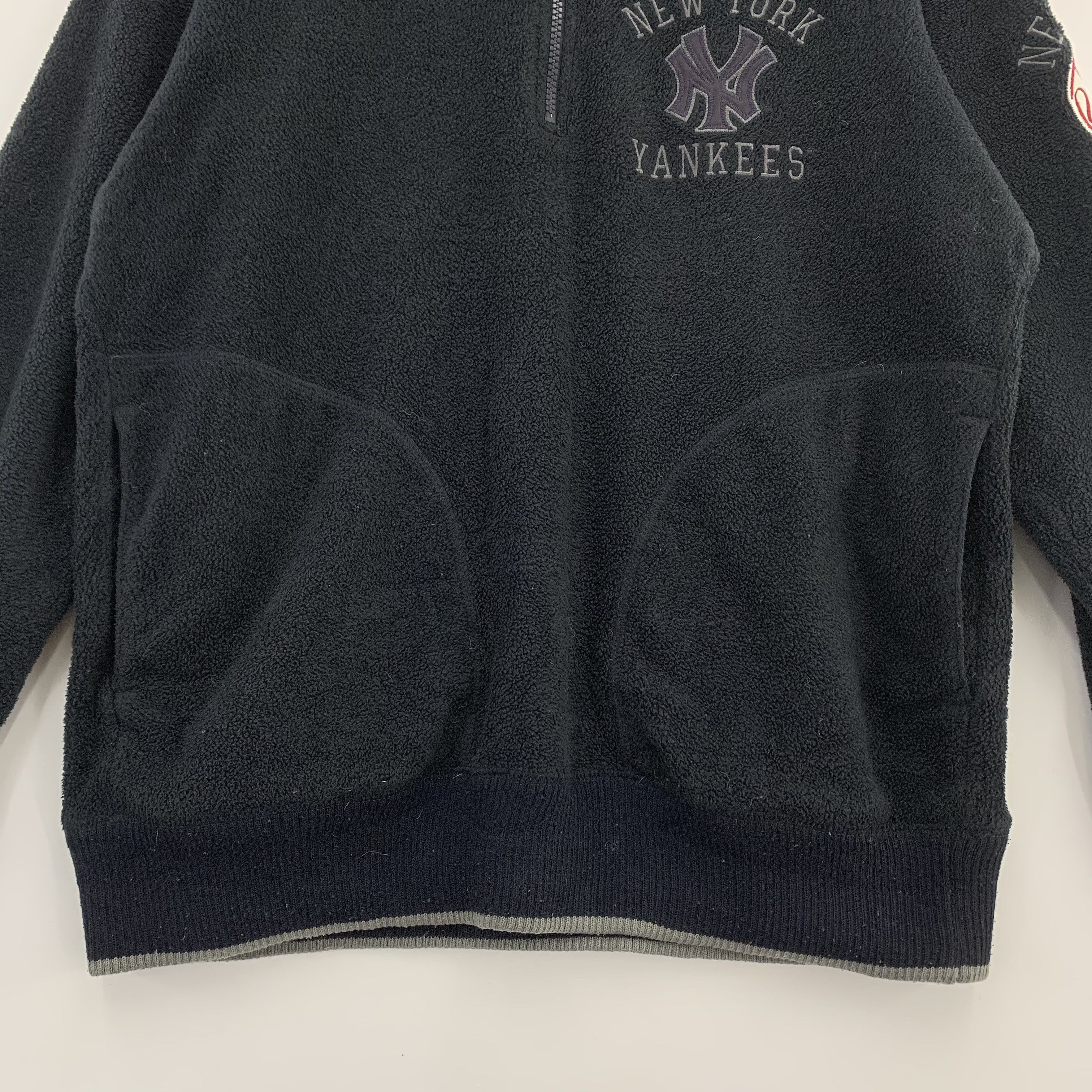New York Yankees × Uniqlo Uniqlo x New York Yankees Sweatshirts Half Zipper Size US L / EU 52-54 / 3 - 4 Thumbnail