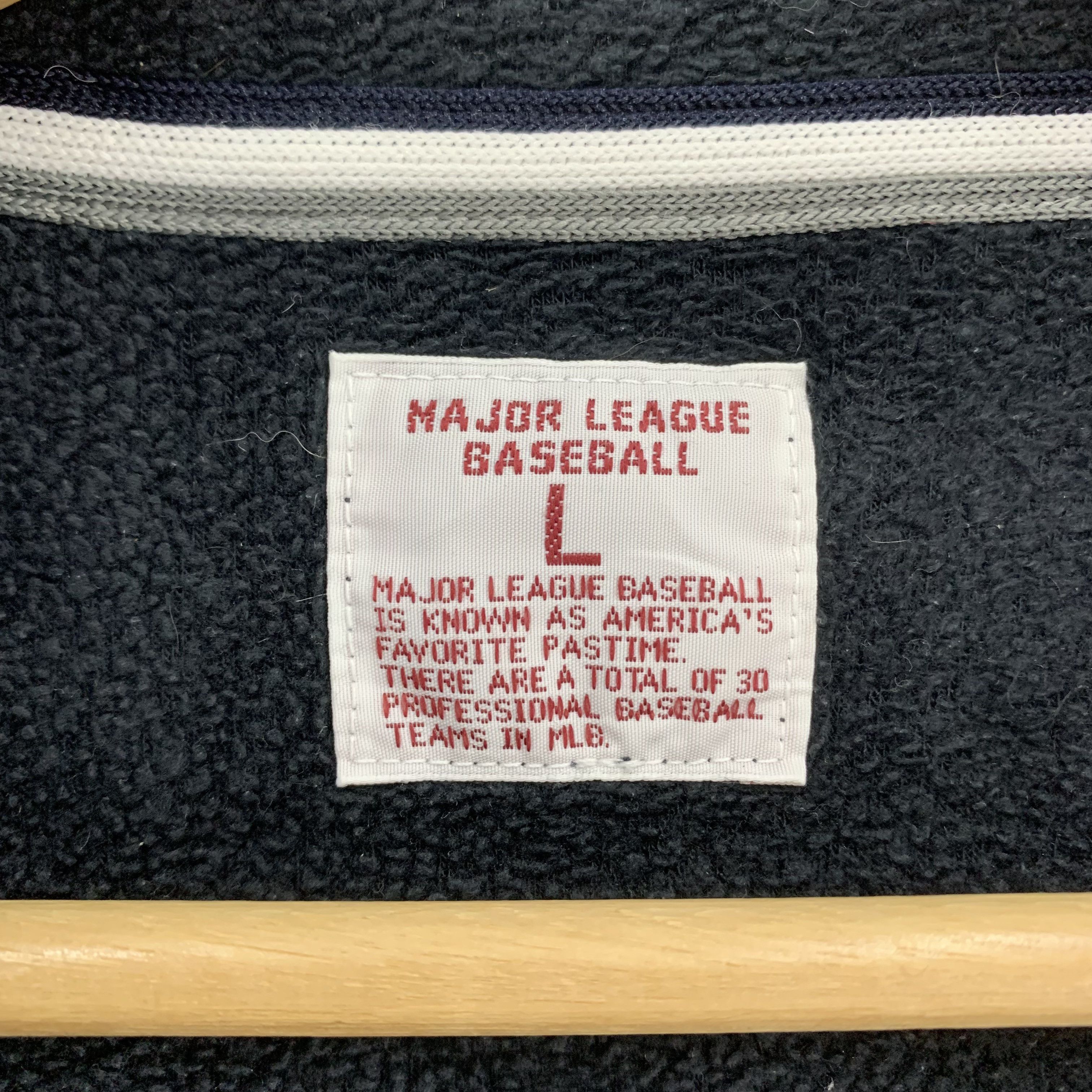 New York Yankees × Uniqlo Uniqlo x New York Yankees Sweatshirts Half Zipper Size US L / EU 52-54 / 3 - 7 Thumbnail