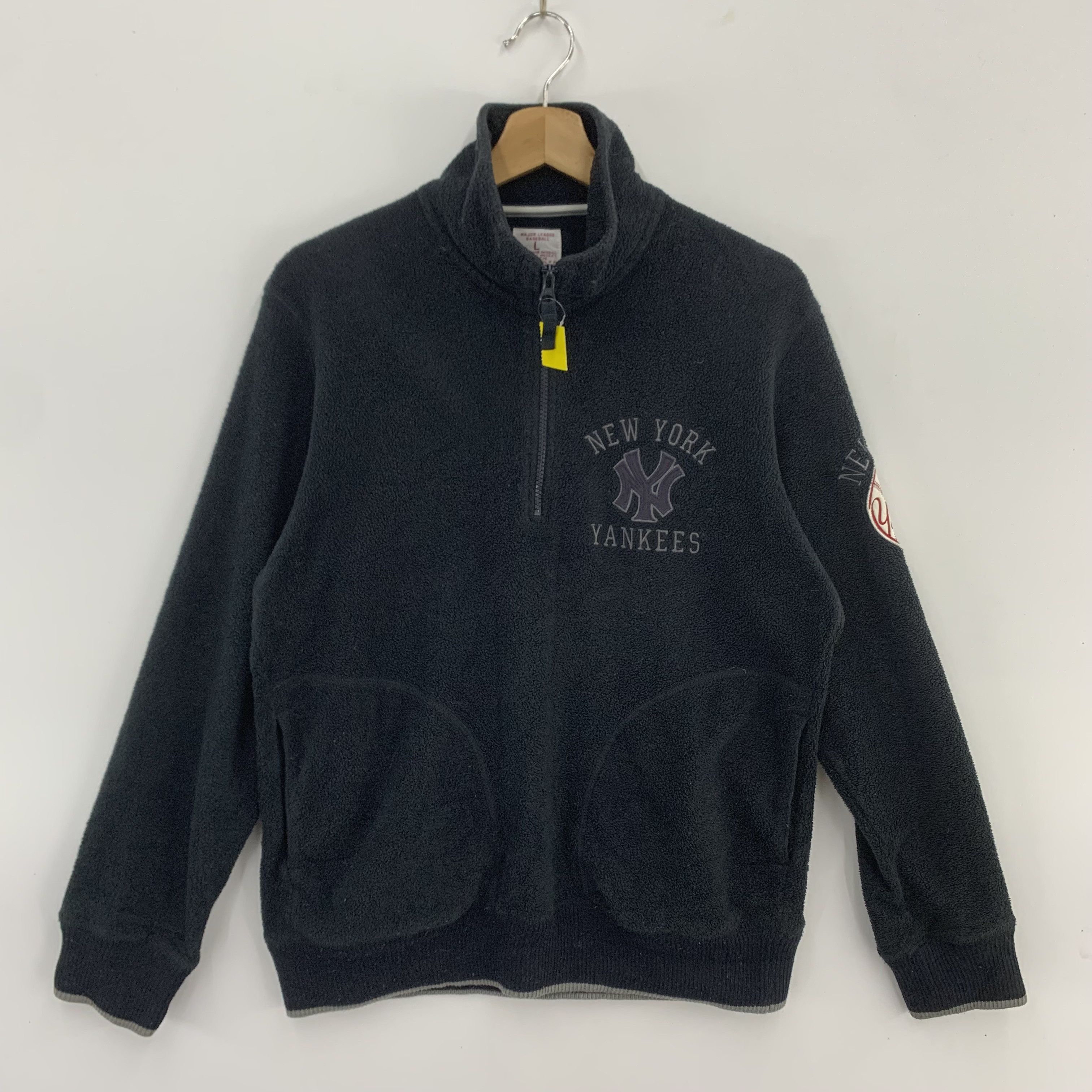 New York Yankees × Uniqlo Uniqlo x New York Yankees Sweatshirts Half Zipper Size US L / EU 52-54 / 3 - 1 Thumbnail