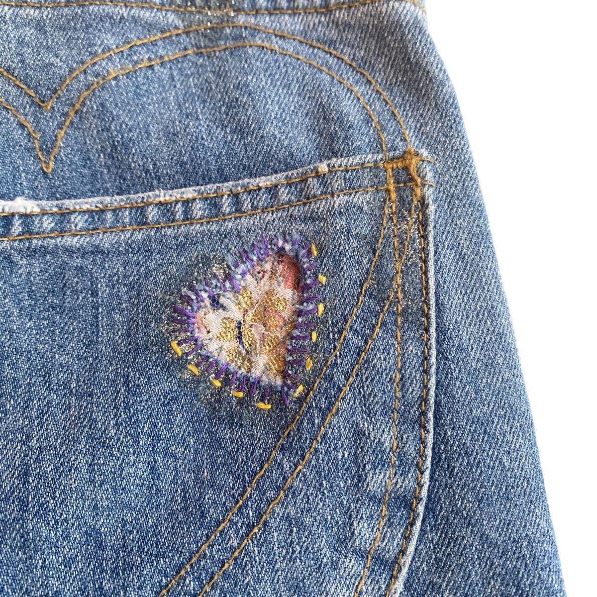 Issey Miyake Heart Shape patch jeans Size 32" / US 10 / IT 46 - 14 Thumbnail