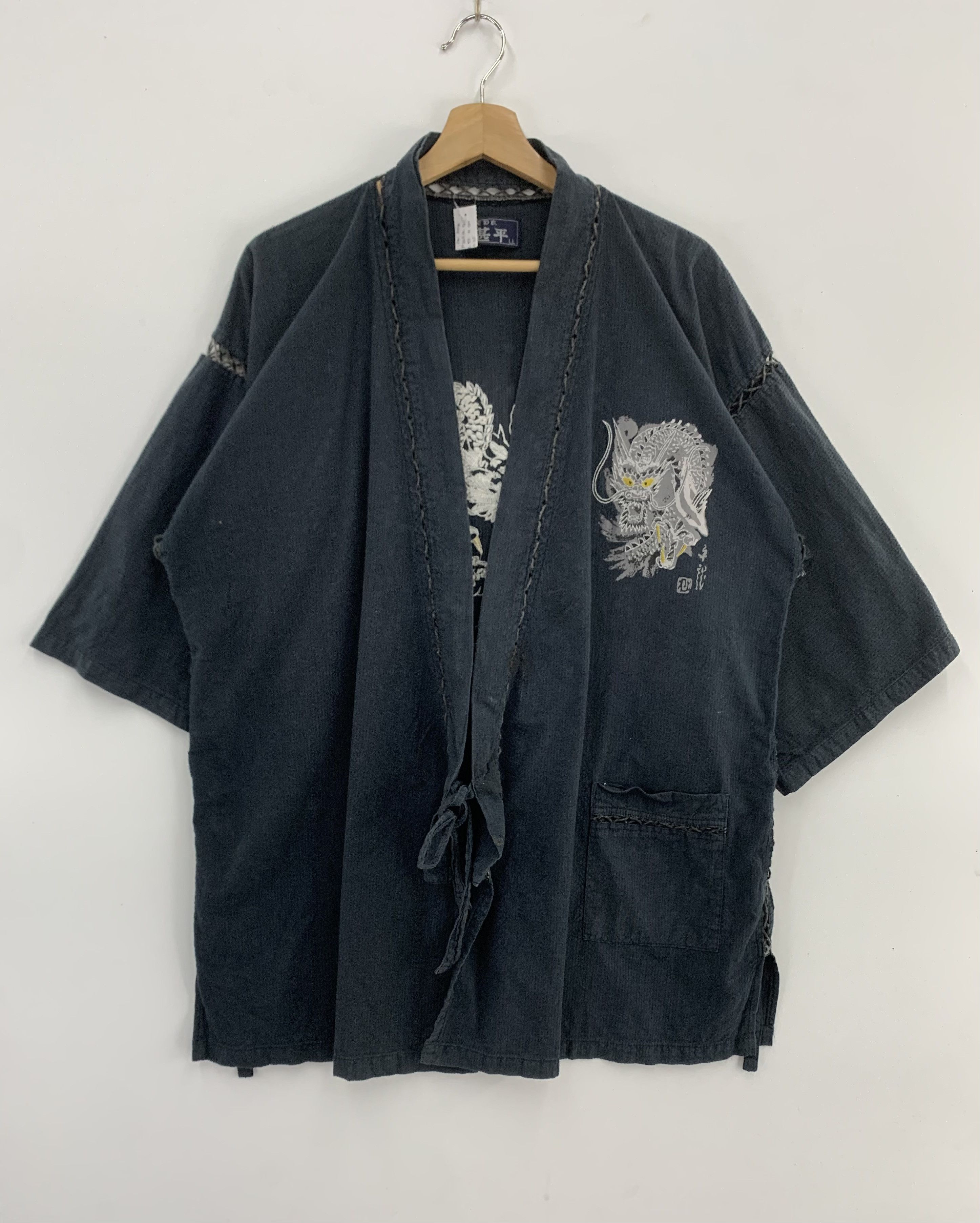 Japanese Brand Dragon Embroidery Pyjama Sleepwear Size US L / EU 52-54 / 3 - 1 Thumbnail