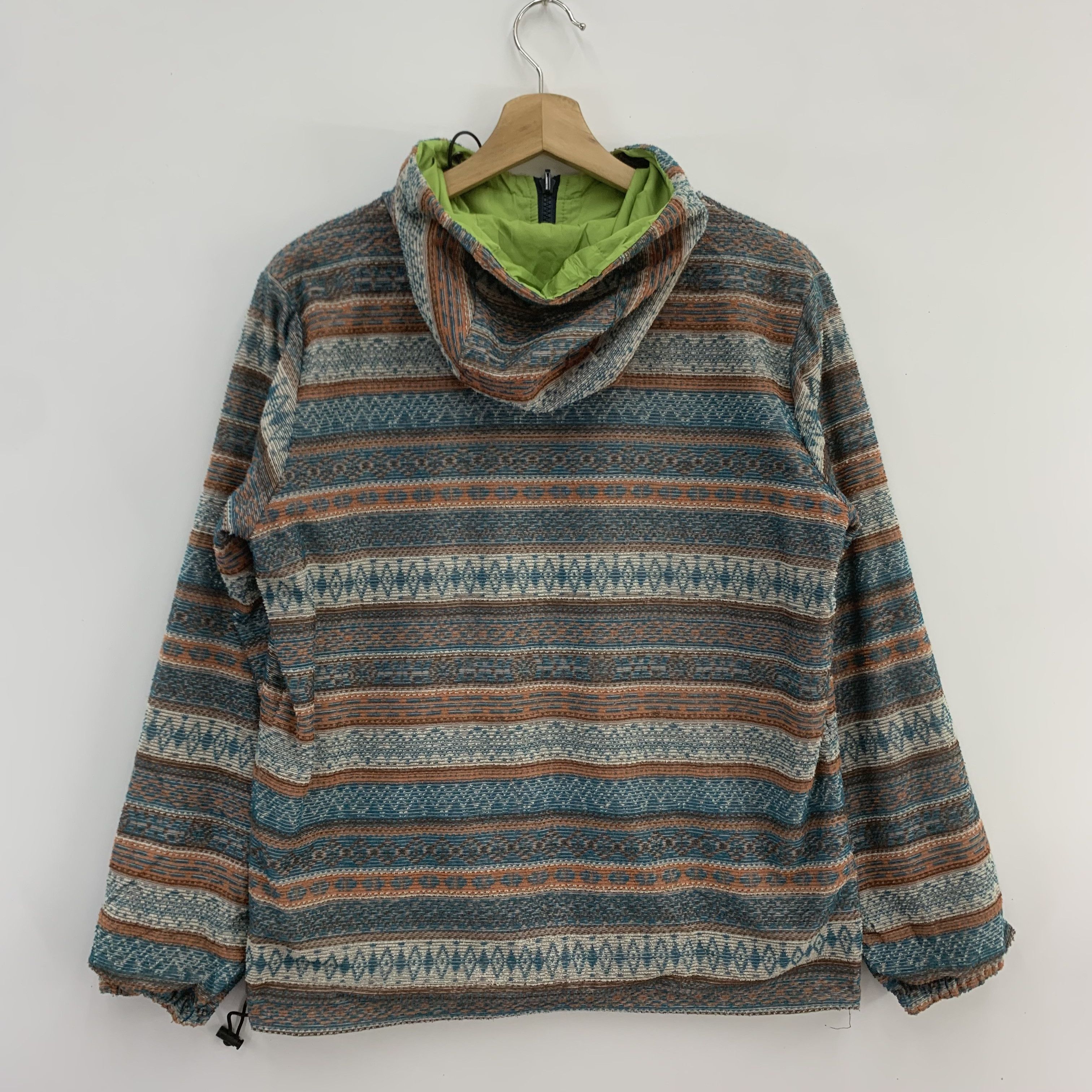 Japanese Brand Vintage Reversible Jacket, Hoodie Jacket Navajo Pattern Size US M / EU 48-50 / 2 - 4 Thumbnail