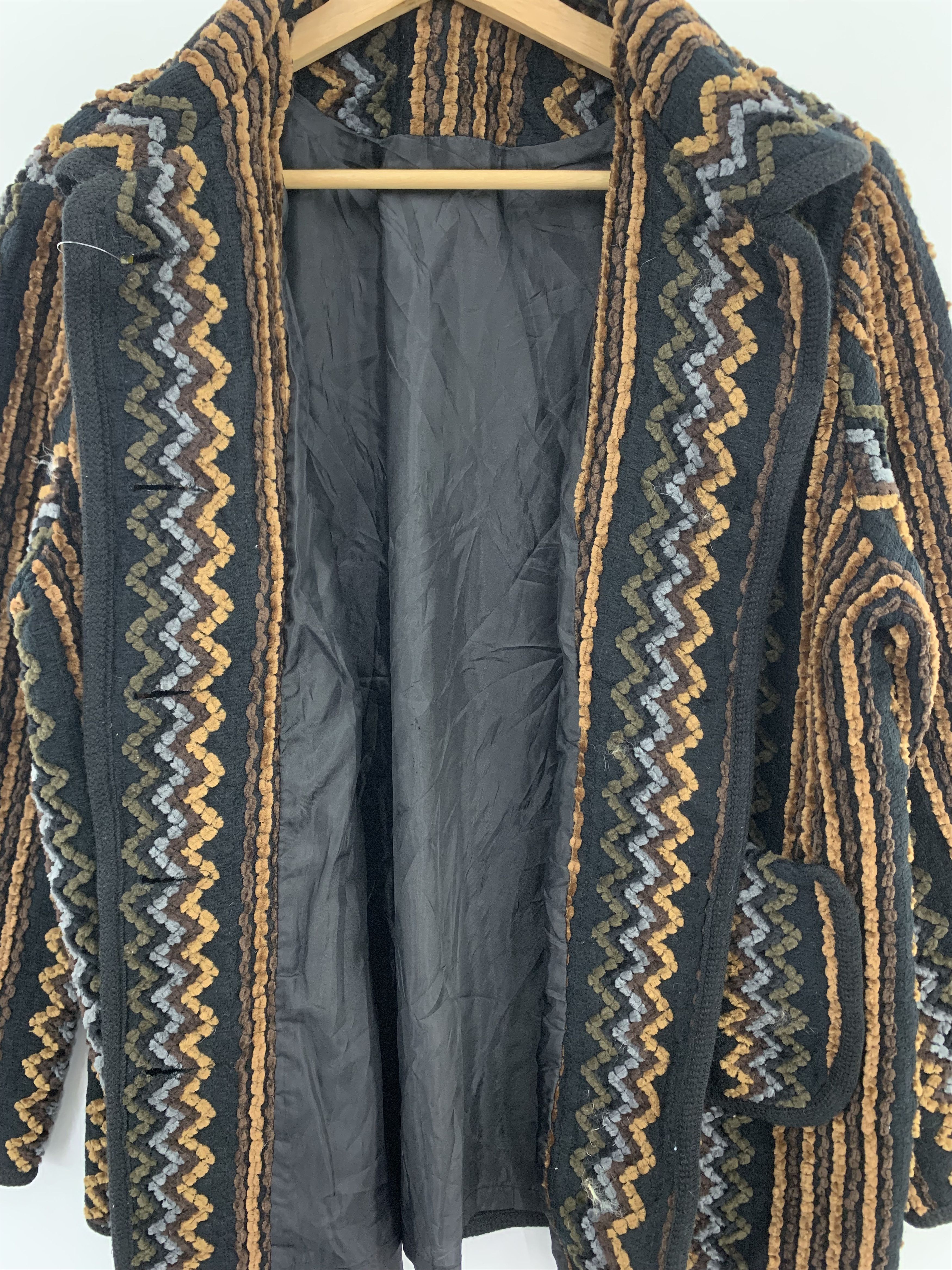 Japanese Brand Stripe Zig Zag Jacket Nice Design Size US L / EU 52-54 / 3 - 6 Thumbnail