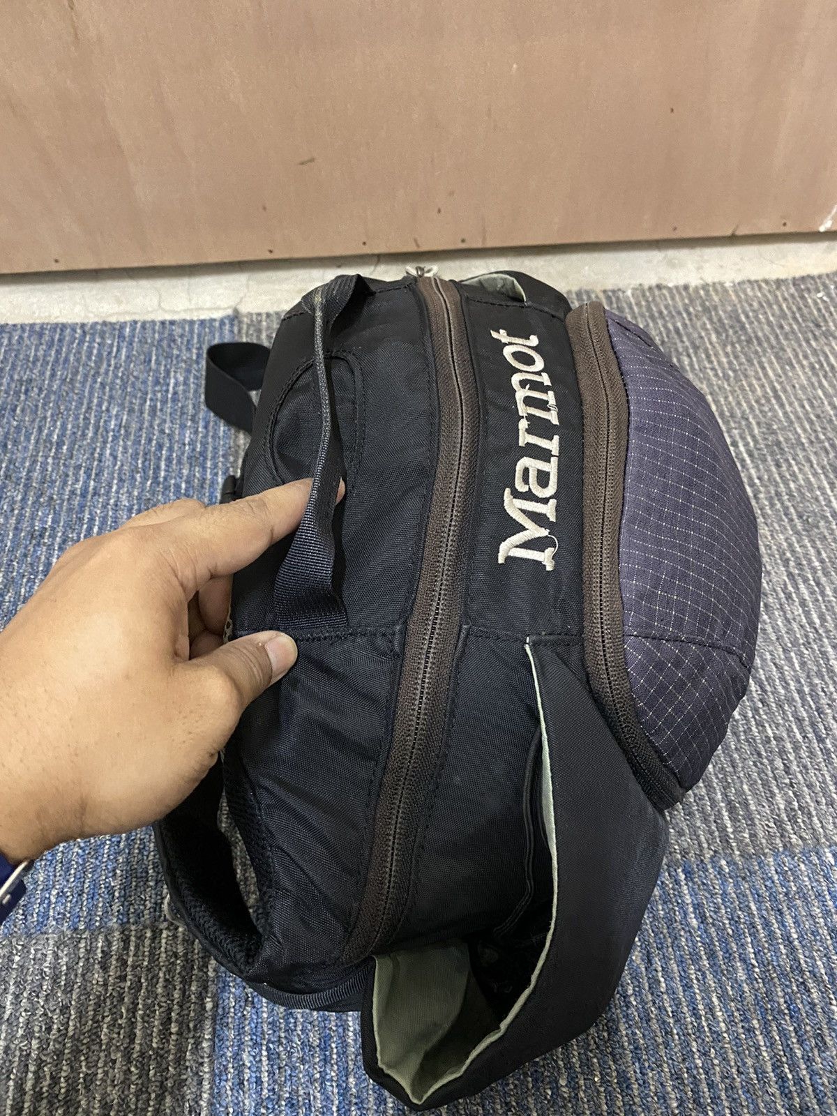 Marmot MARMOT Padded Hiking Waist Pouchbag Large Made Philippines Size ONE SIZE - 3 Thumbnail