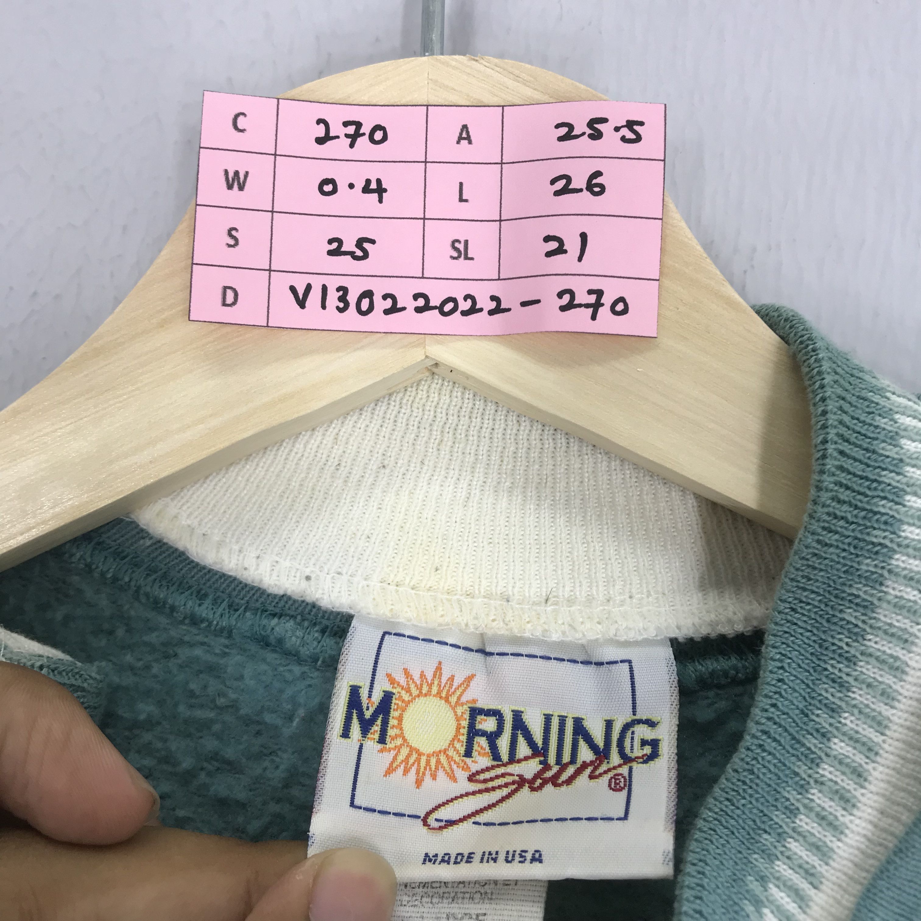 Arts & Science Vintage Morning Sun Cardinal Bird Graphic Sweater Size US XL / EU 56 / 4 - 14 Thumbnail