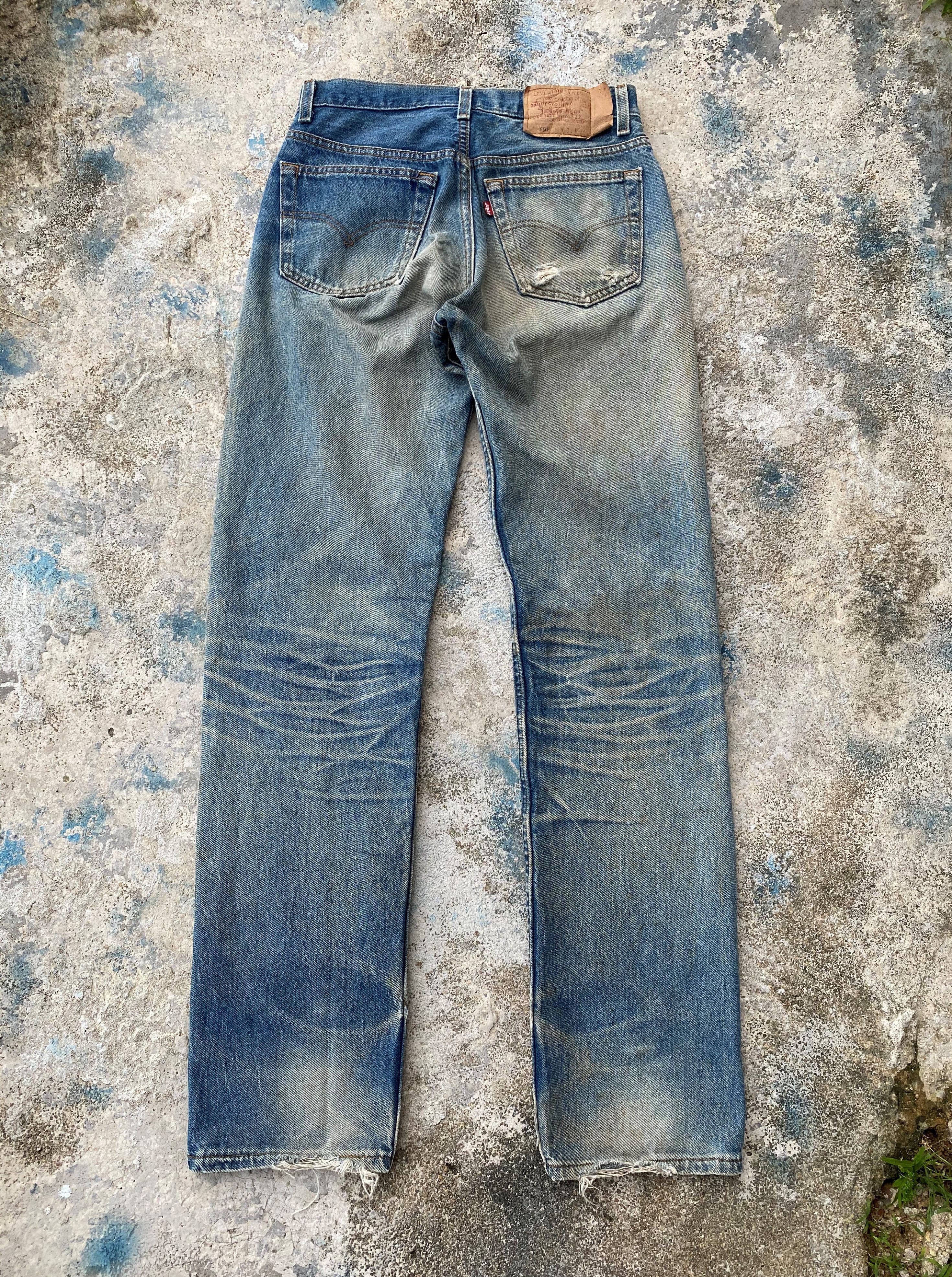 Levi's Vintage Clothing RARE🔥Levi's Vintage 501 Rusty Dirty Distressed Denim Size US 29 - 2 Thumbnail