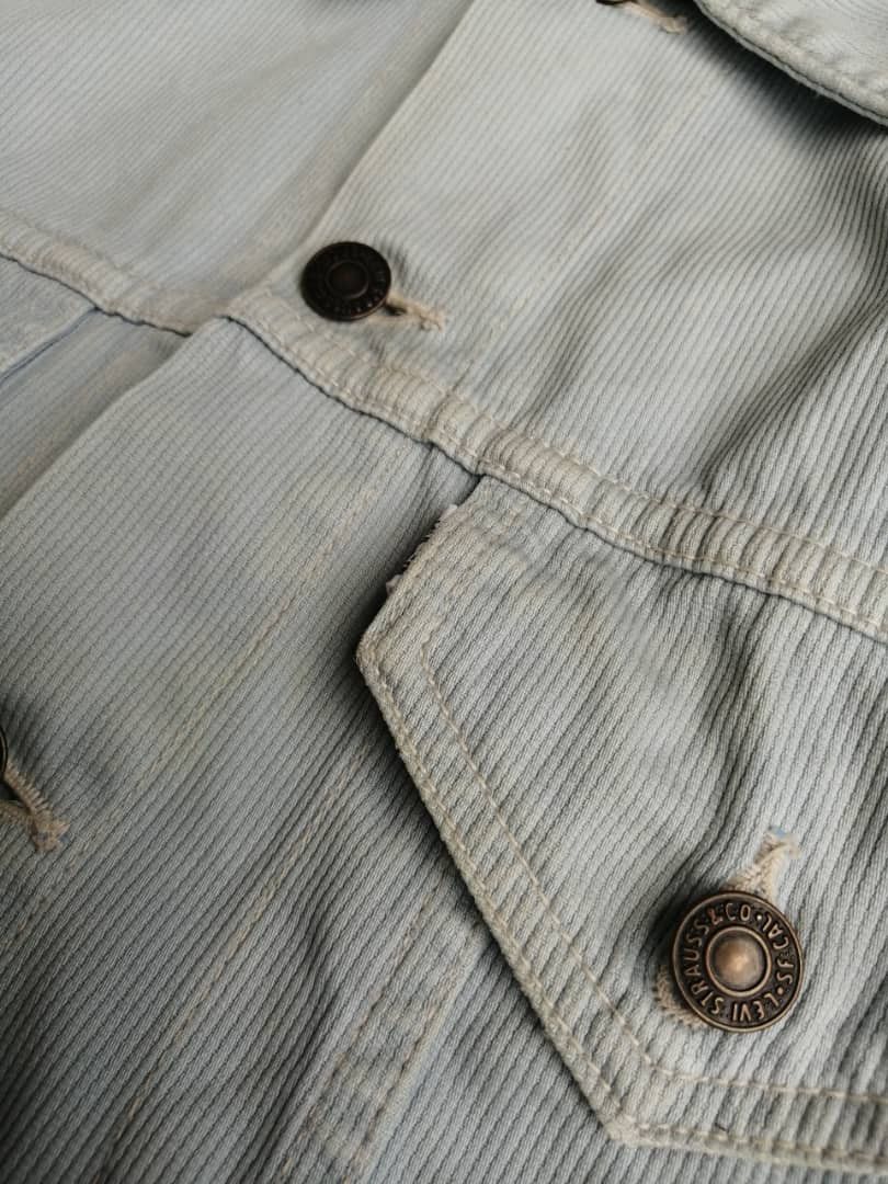 Levi's × Vintage Vintage 80s Levi’s White Tag Denim Trucker Jacket Size US M / EU 48-50 / 2 - 13 Thumbnail