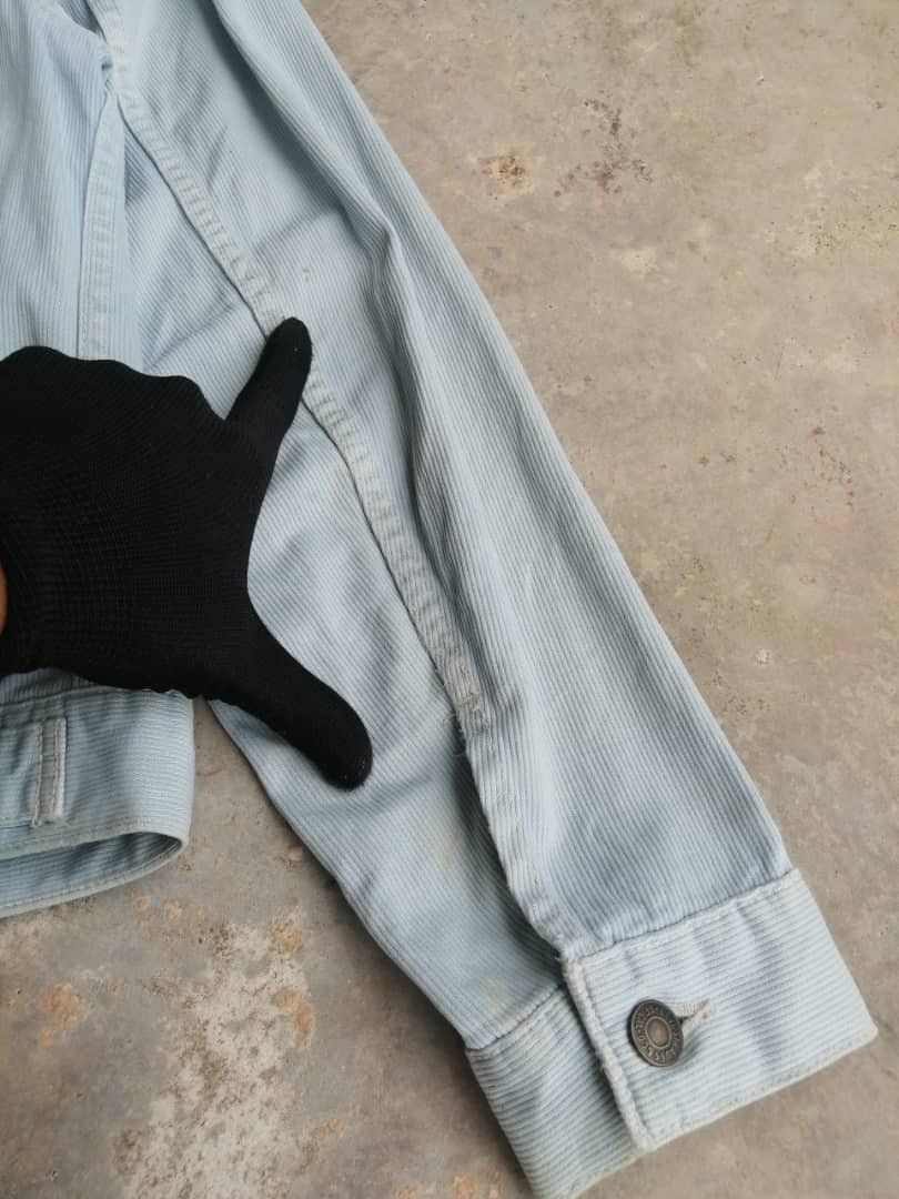 Levi's × Vintage Vintage 80s Levi’s White Tag Denim Trucker Jacket Size US M / EU 48-50 / 2 - 5 Thumbnail