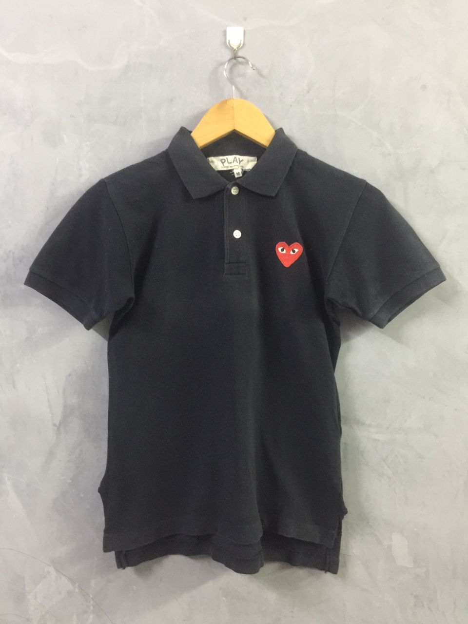 Comme des Garcons × Comme des Garcons PLAY Comme Des Garcons - AD2005 “Play” Iconic Red Love Size US S / EU 44-46 / 1 - 1 Thumbnail