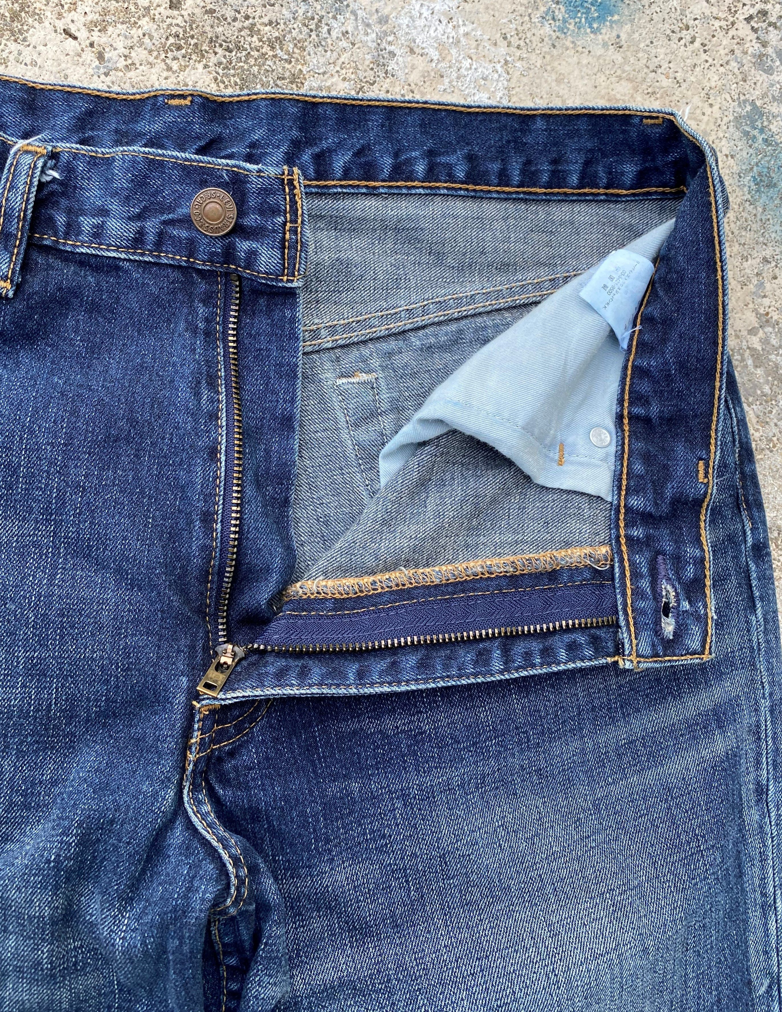 Levi's × Vintage Vintage Levi's 517 Flare Bootcut Whisker Blue Washed Denim Size US 33 - 4 Thumbnail