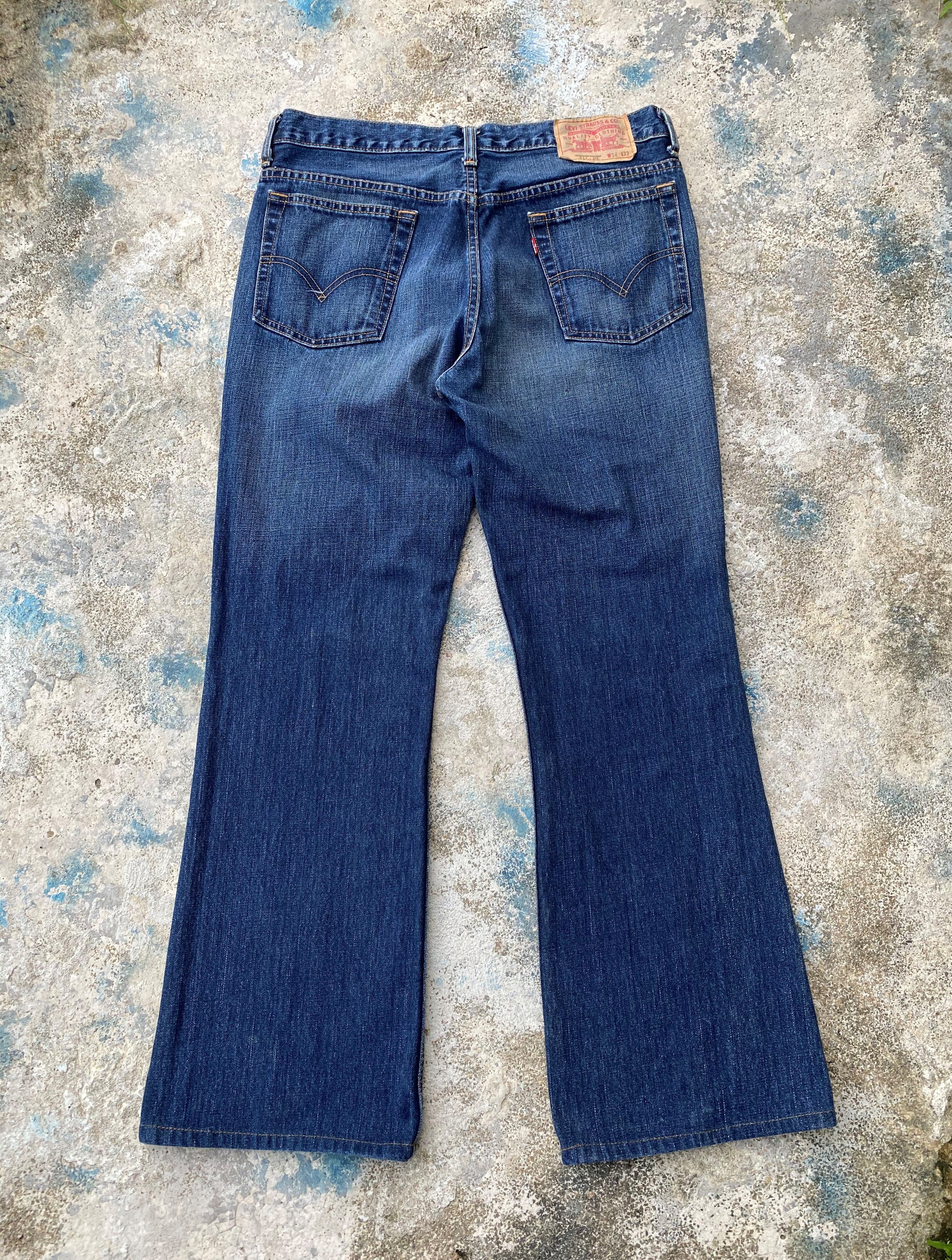 Levi's × Vintage Vintage Levi's 517 Flare Bootcut Whisker Blue Washed Denim Size US 33 - 7 Thumbnail