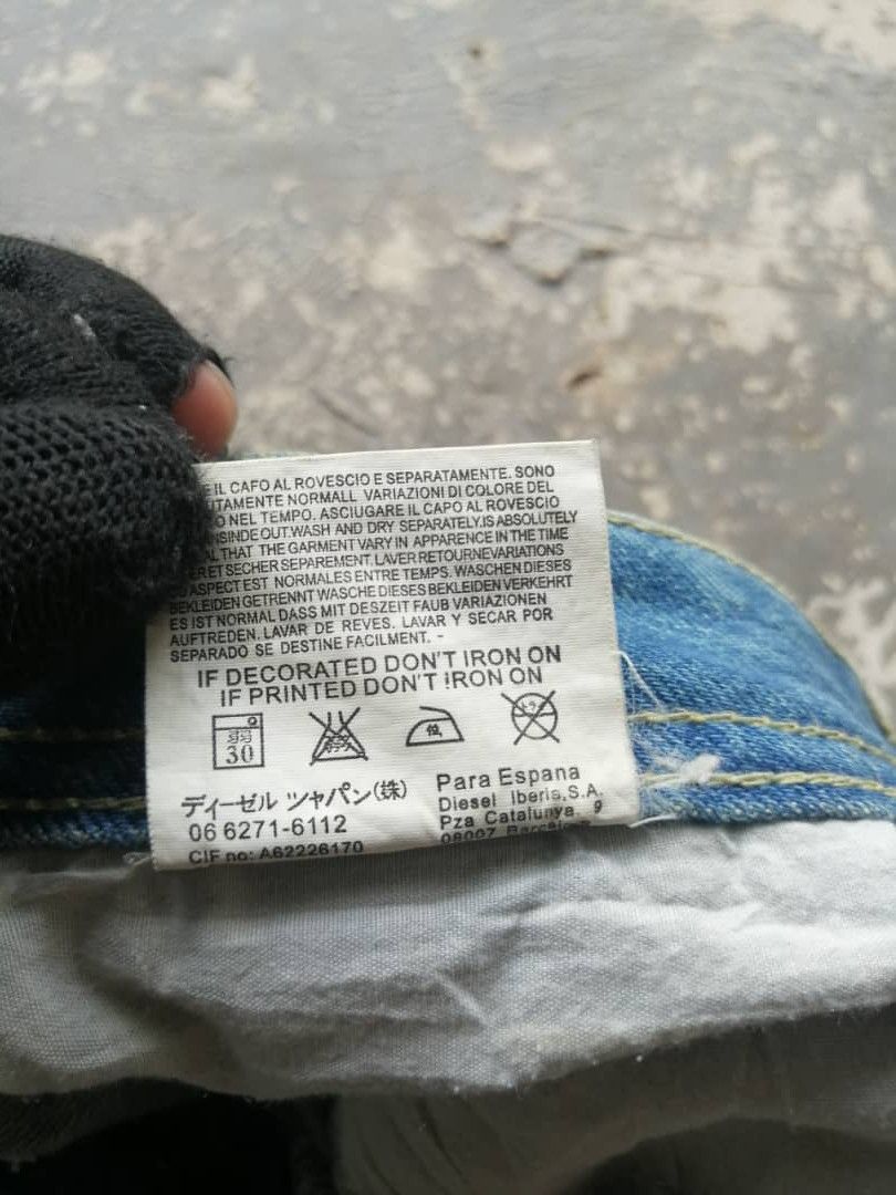 Diesel × Vintage Rusty Distress Diesel Multi Pocket Jeans Size US 30 / EU 46 - 12 Thumbnail