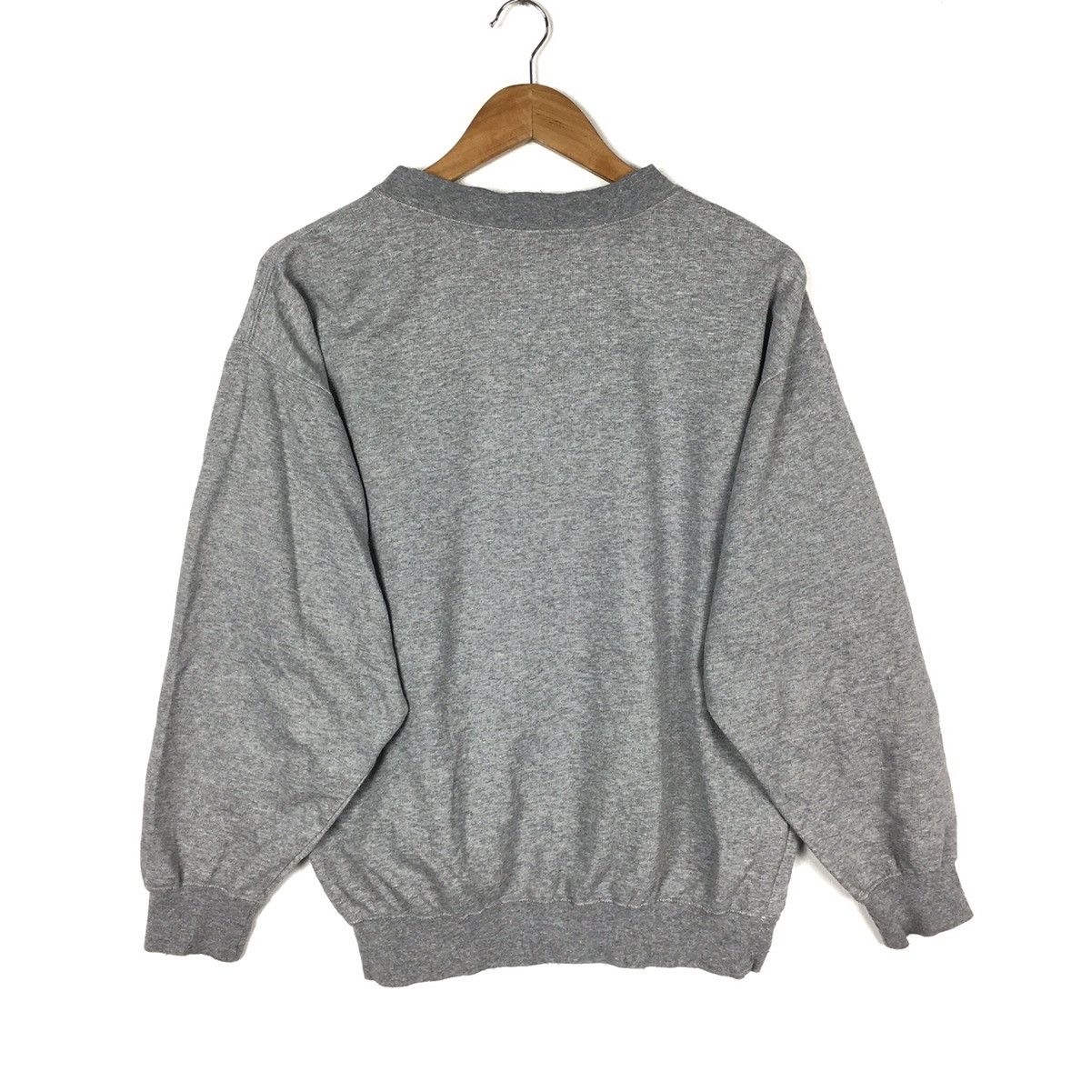 Champion Vintage CHAMPION STREETWEAR Script Logo Grey Sweatshirt Size US M / EU 48-50 / 2 - 4 Thumbnail