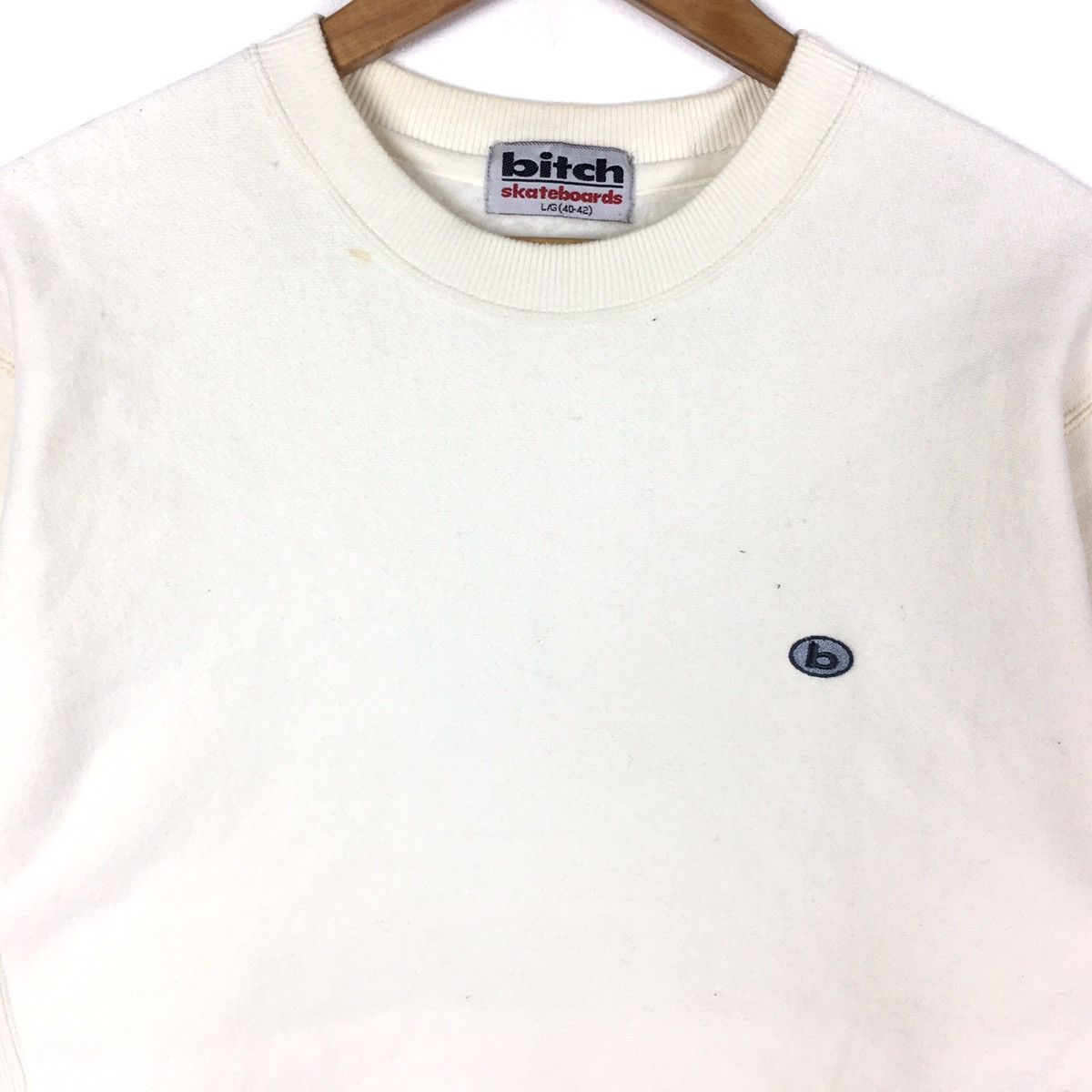 Vintage Vintage BITCH SKATEBOARD STREETWEAR Embroidered Sweatshirt Size US L / EU 52-54 / 3 - 2 Thumbnail