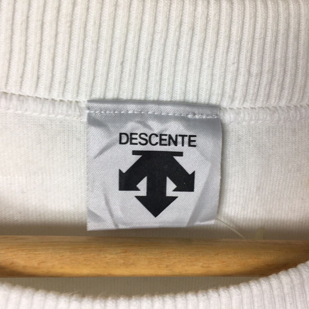 Descente Vintage 90s DESCENTE Japanese Brand Sport White Sweatshirt Size US XXL / EU 58 / 5 - 3 Thumbnail