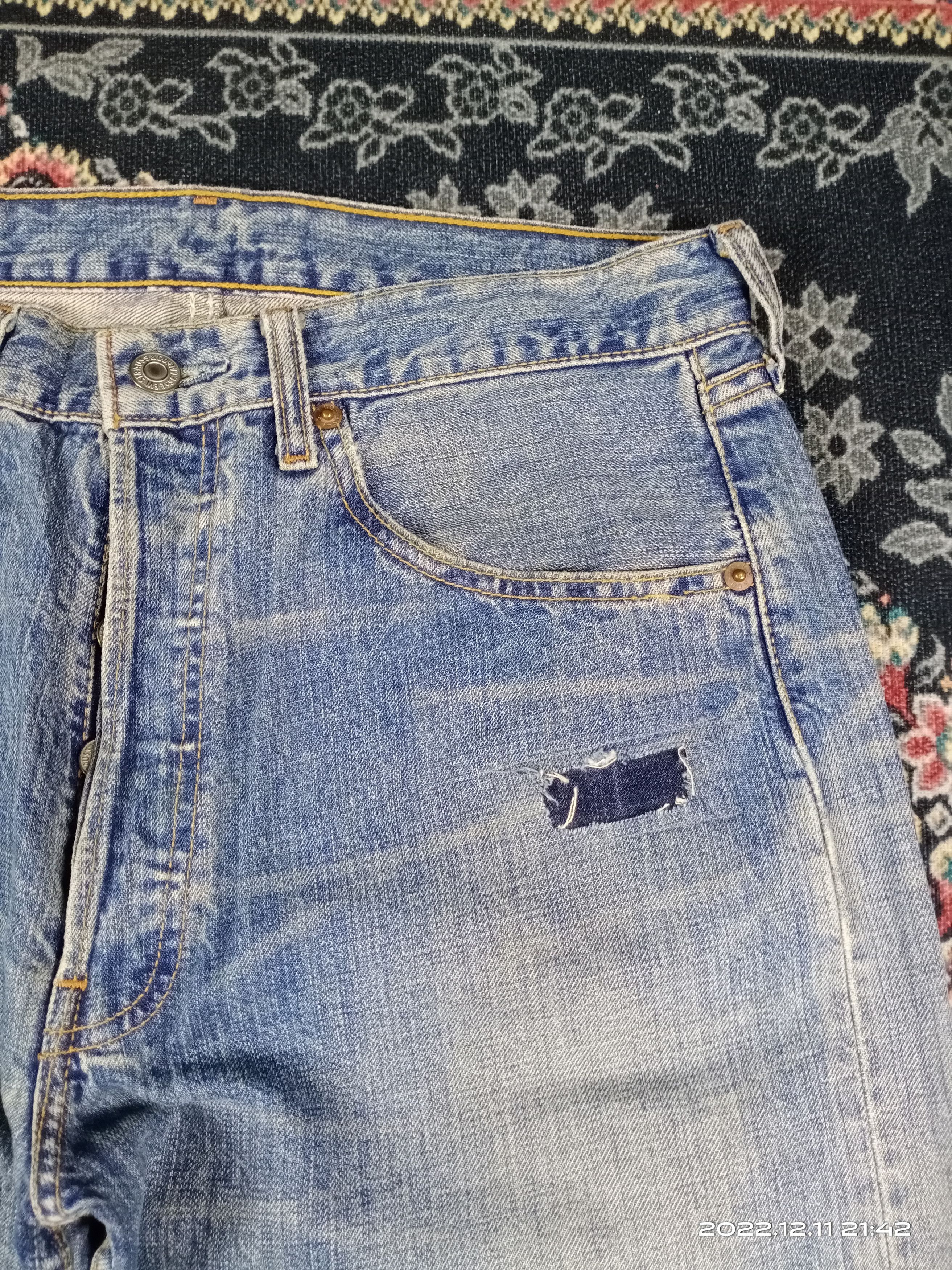 Levi's 💥RARE💥Levis 501 Medium Blue Wash Repaired Denim Jeans Size US 30 / EU 46 - 6 Thumbnail