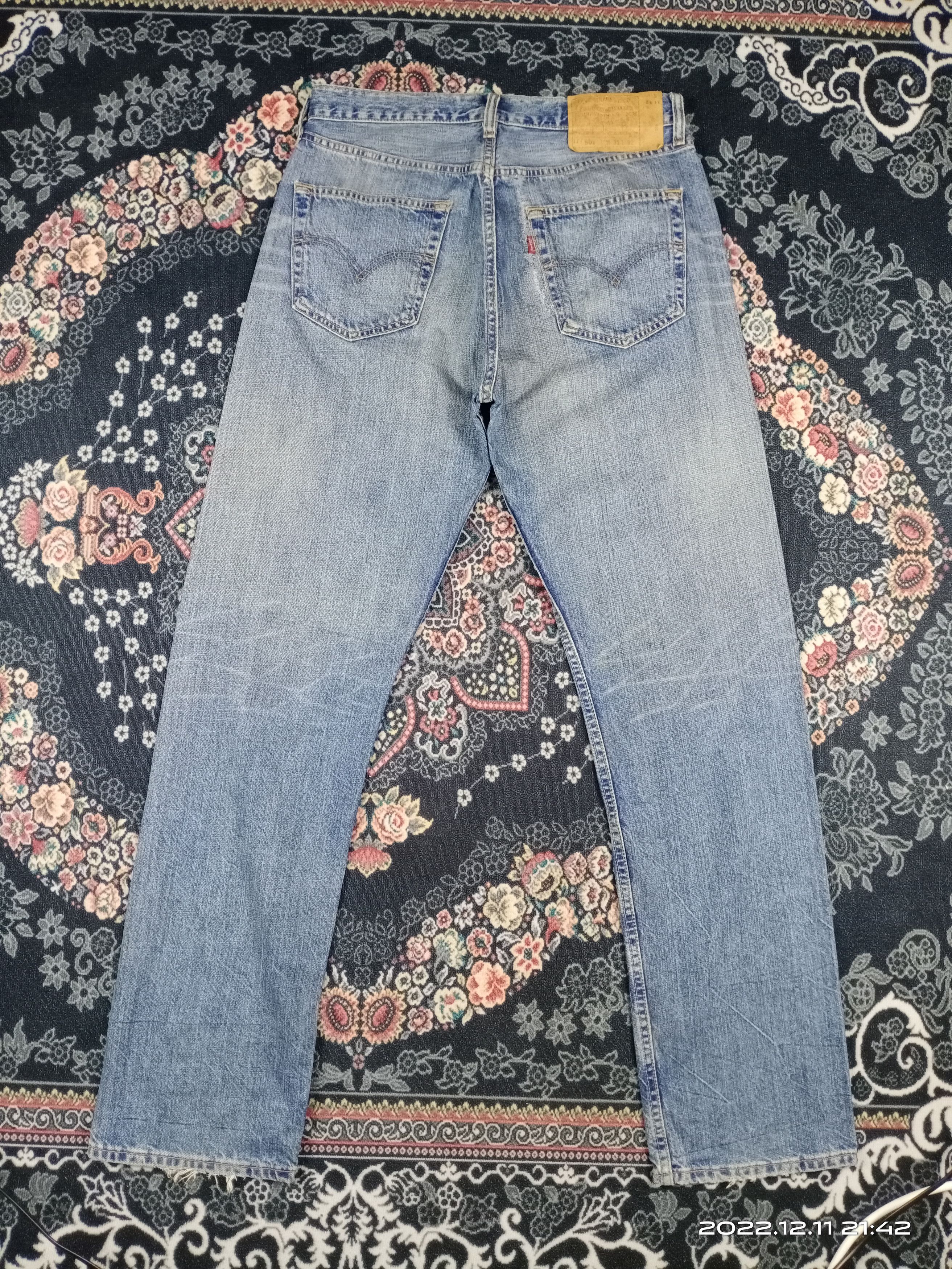 Levi's 💥RARE💥Levis 501 Medium Blue Wash Repaired Denim Jeans Size US 30 / EU 46 - 7 Thumbnail