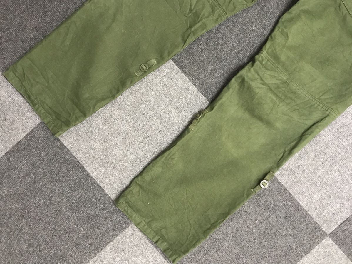 Japanese Brand Rare ALPHA CROUGE Japan Double Gardener Pockets Cargo Pant Size US 31 - 13 Thumbnail