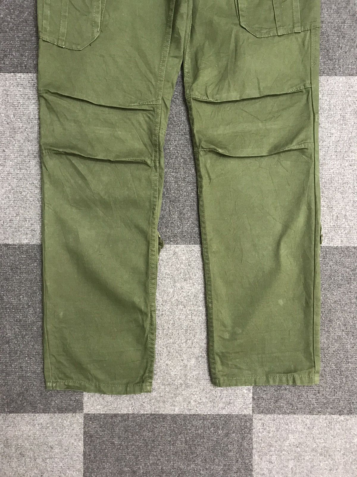 Japanese Brand Rare ALPHA CROUGE Japan Double Gardener Pockets Cargo Pant Size US 31 - 9 Thumbnail