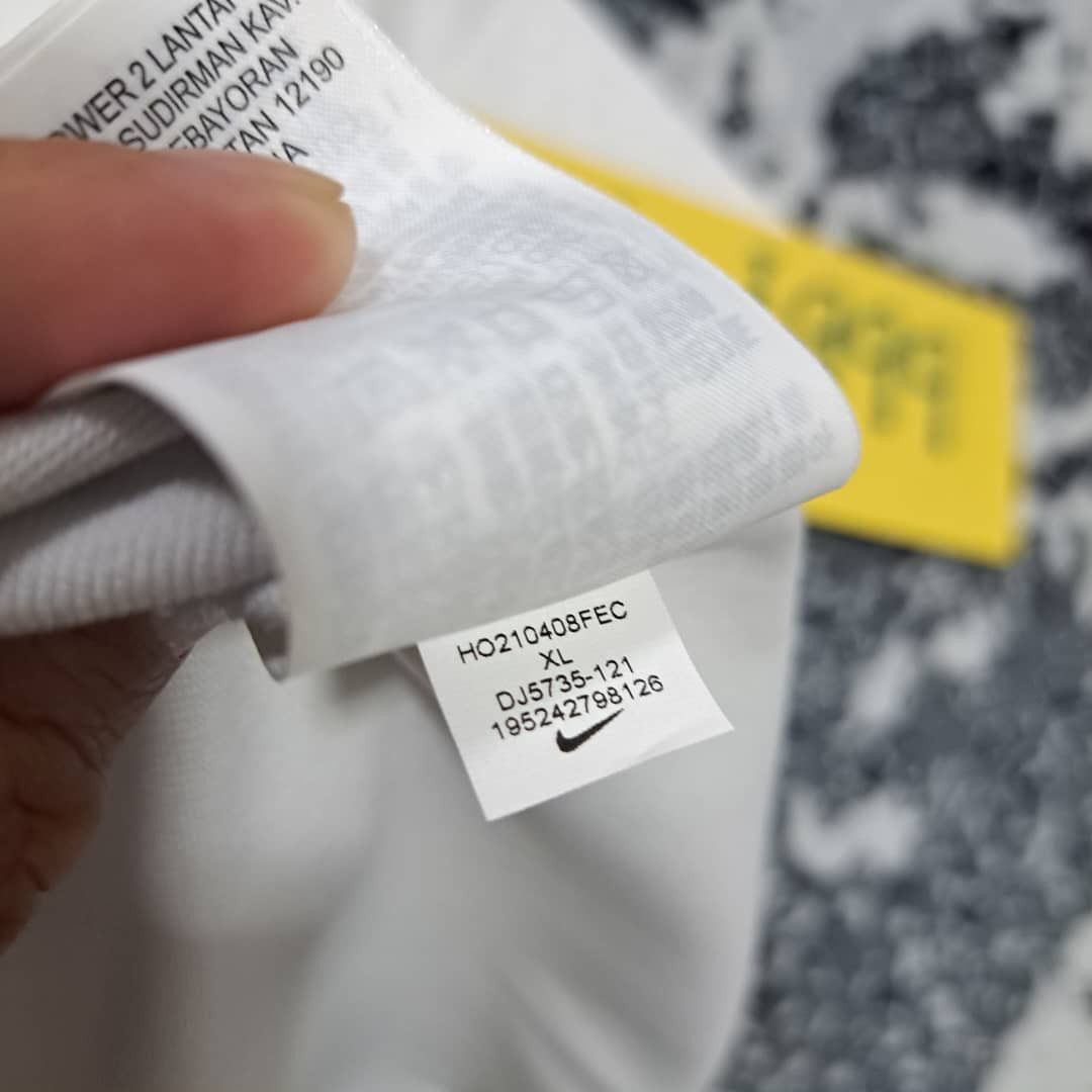 Nike ACG NIKE ACG WIZZARD ICELAND MAP TEE Size US XL / EU 56 / 4 - 10 Thumbnail