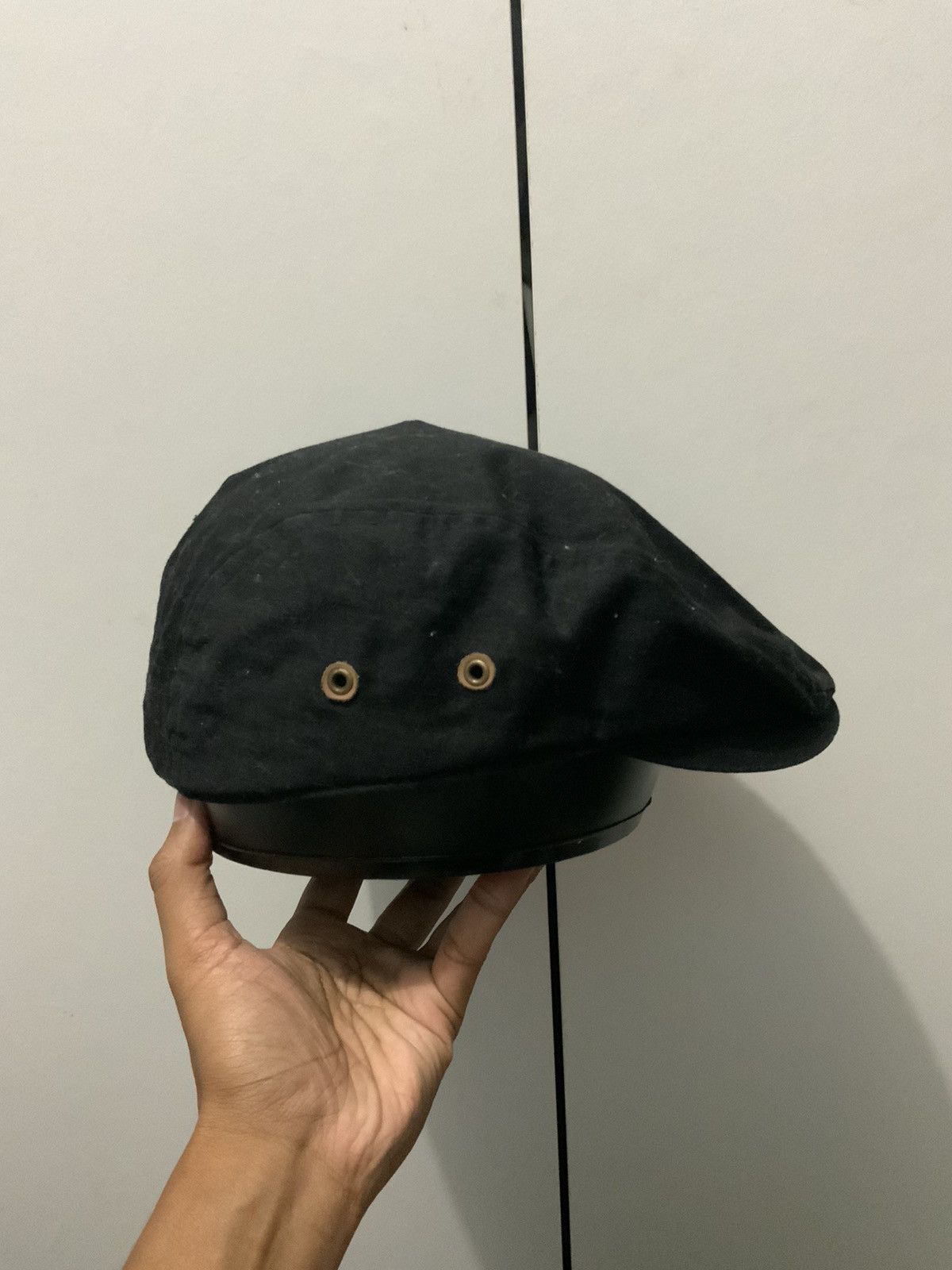 Japanese Brand Retro Uniqlo Plain Black Flat Beretta Hat Cap Size ONE SIZE - 4 Thumbnail