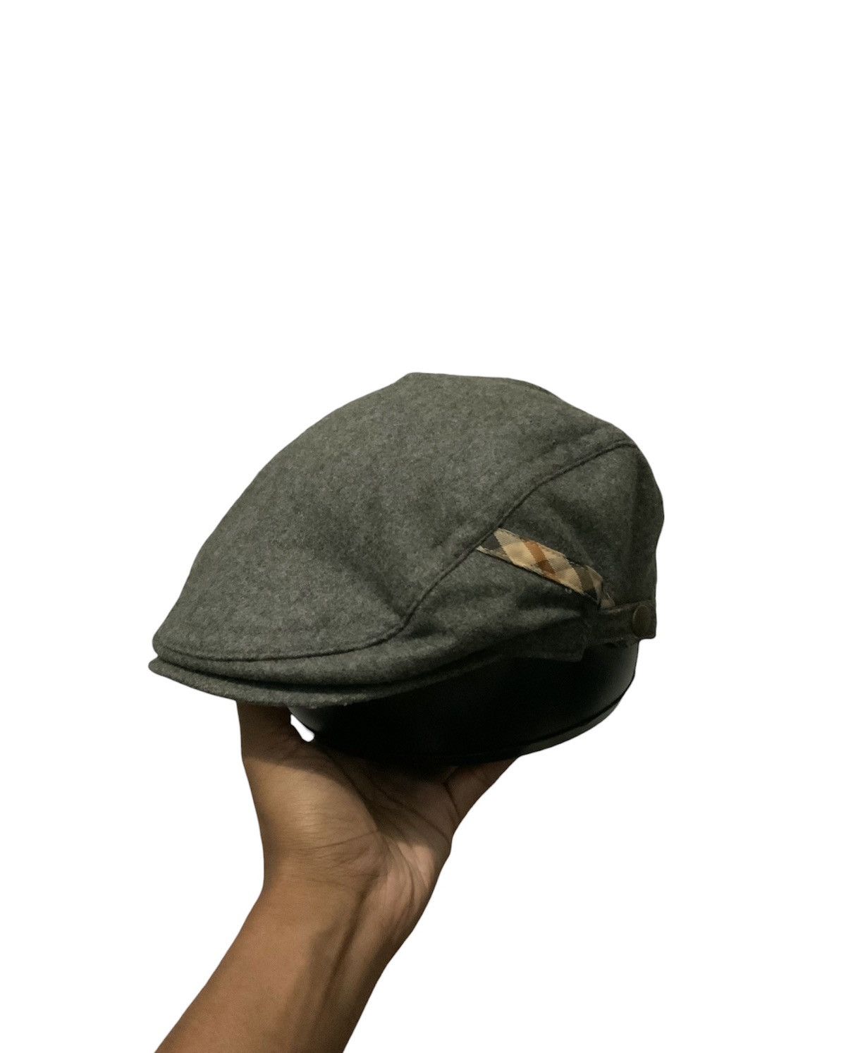 image of Archival Clothing x Daks London Vintage Daks Simpson@1976 Plc Wool Beretta Flat Hat in Grey, Men's