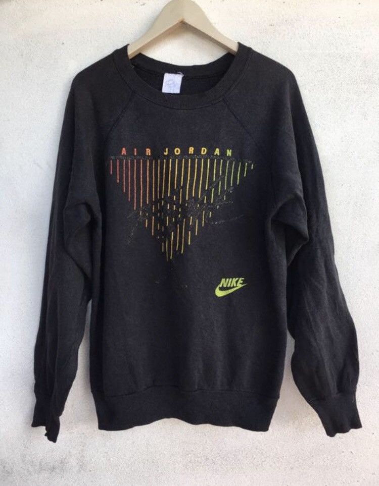 image of 80's Nike Flight Air Jordan Sweatshirt in Black, Men's (Size XL)