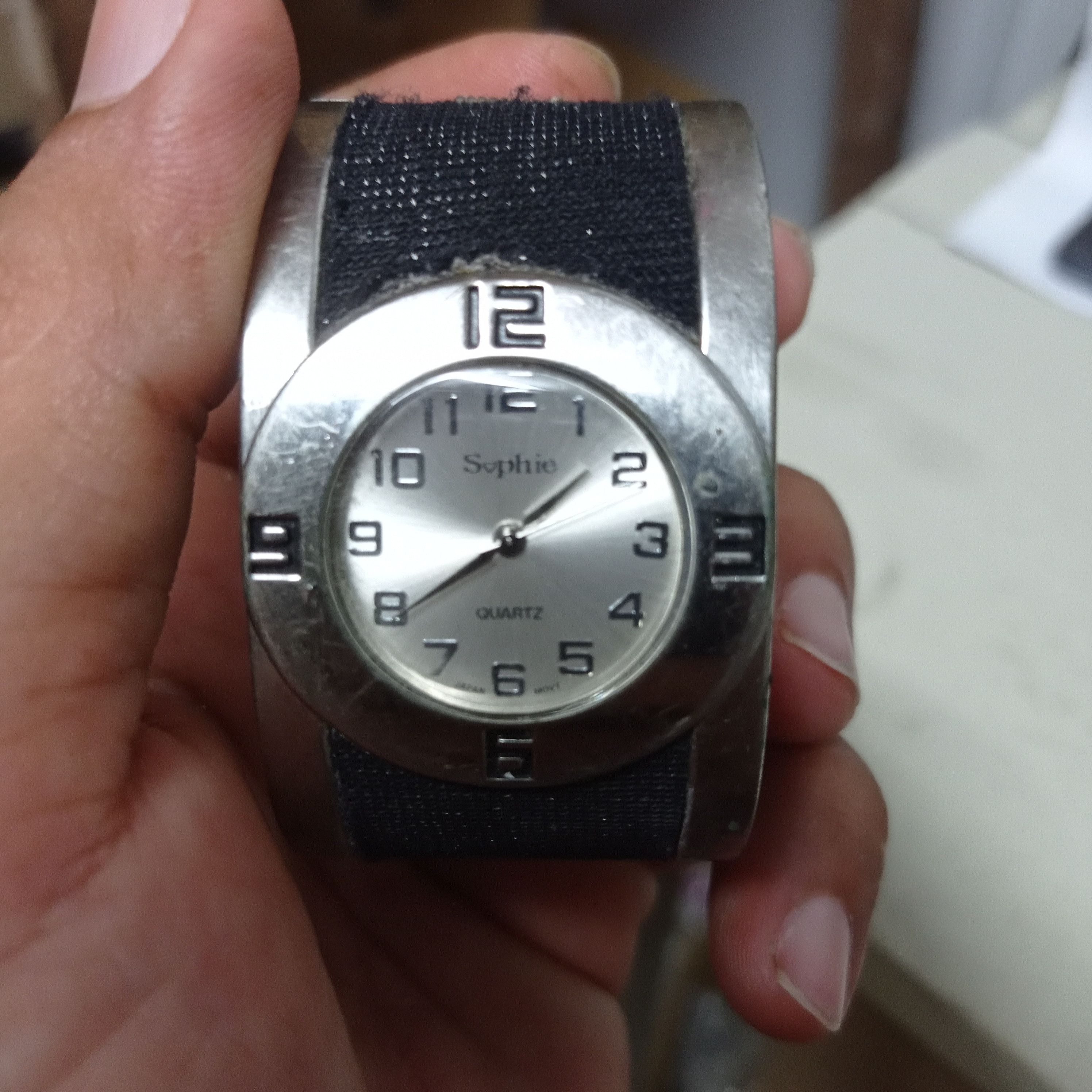 Japanese Brand Retro Punk Fashion Watch by SOPHIE QUARTZ JAPAN Size ONE SIZE - 2 Thumbnail