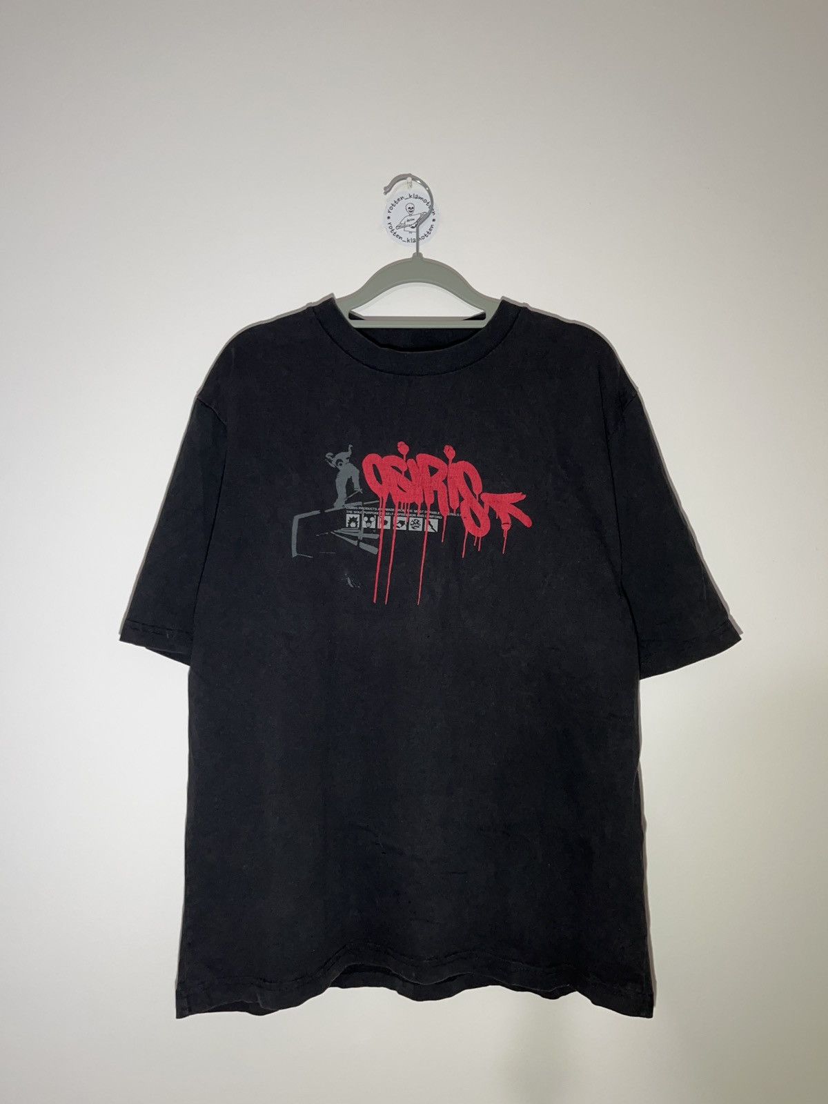 Vintage Osiris 90s Vintage t-shirt skate Og Blind hook-ups shortys ...