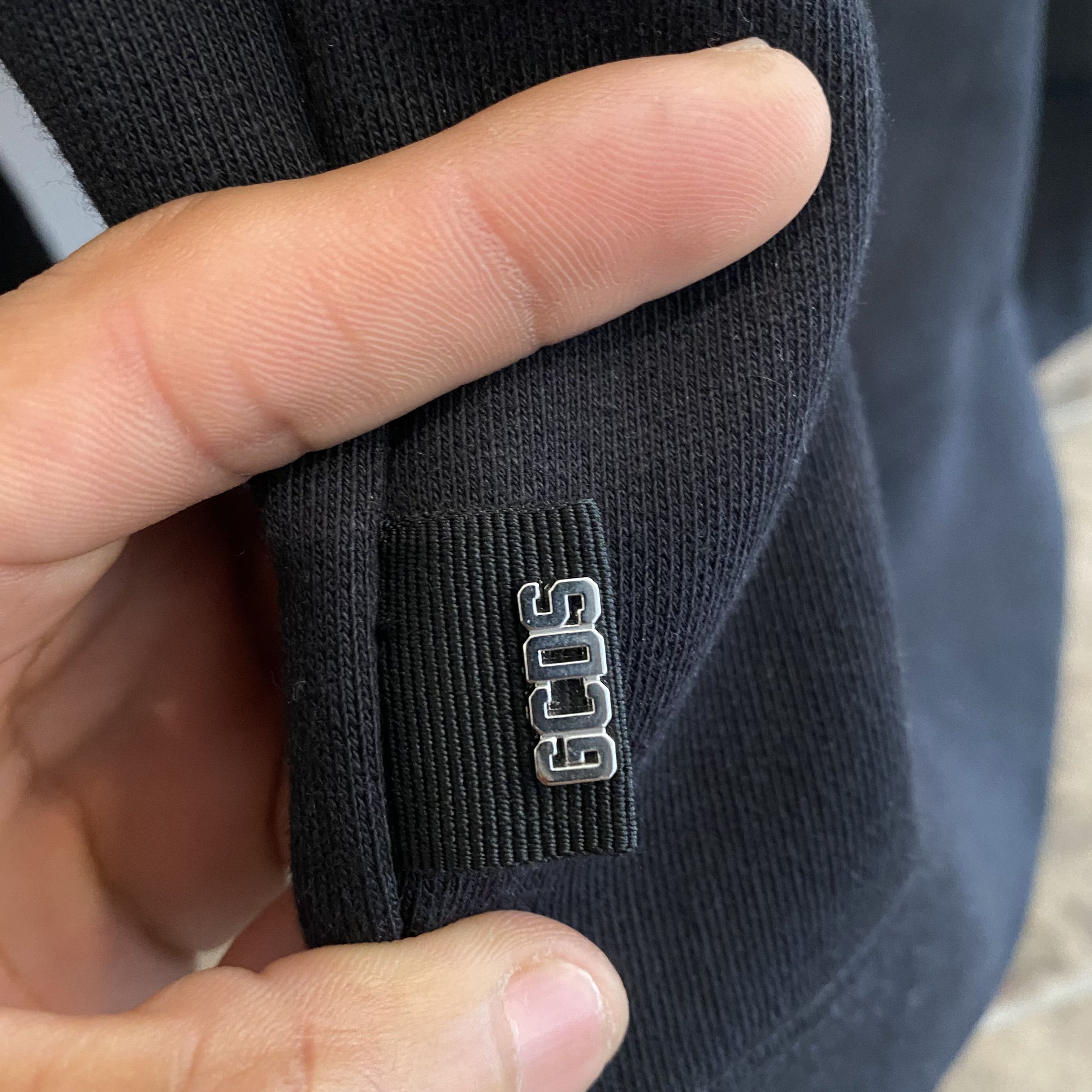 GCDS Retail $500 Size US XS / EU 42 / 0 - 3 Thumbnail