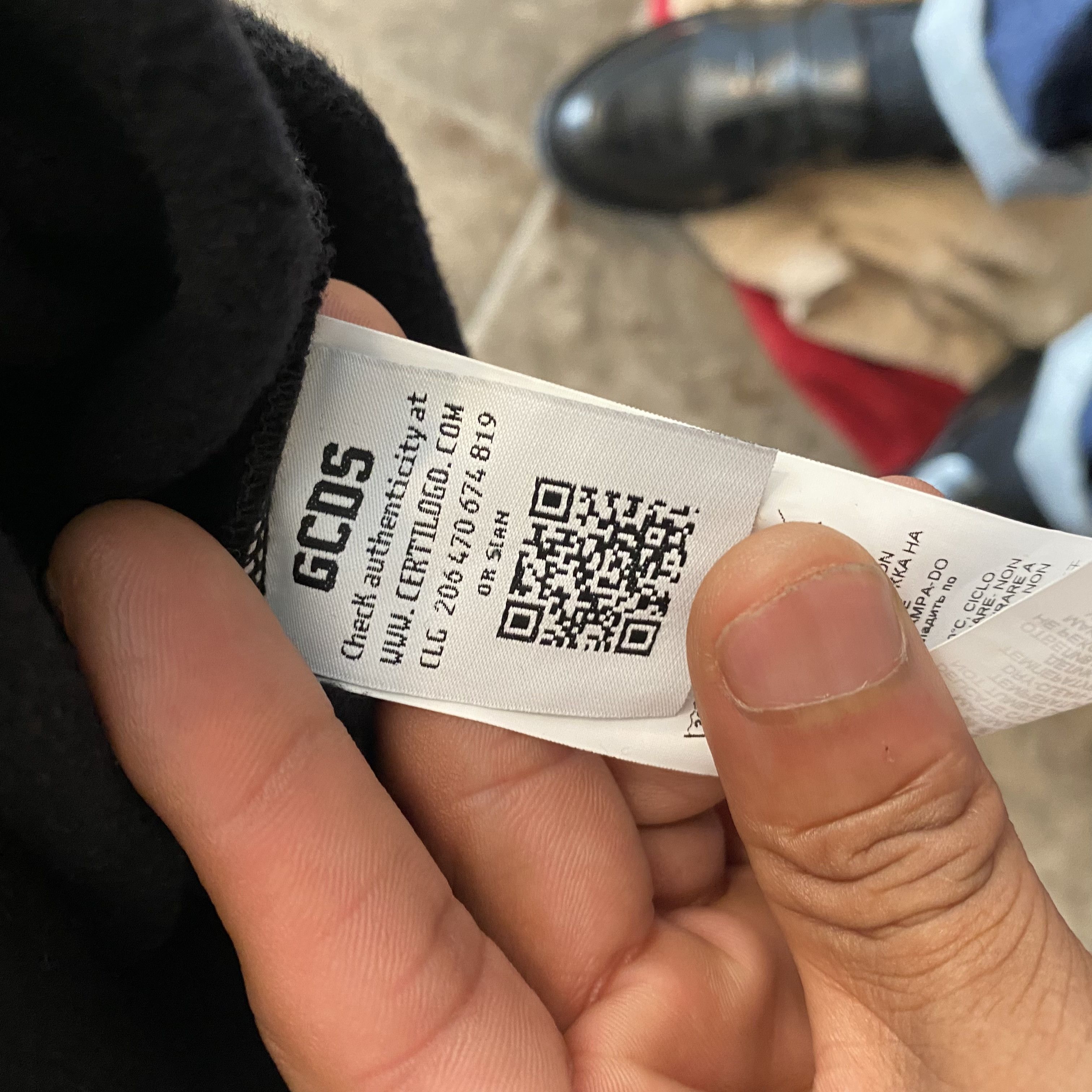 GCDS Retail $500 Size US XS / EU 42 / 0 - 5 Thumbnail