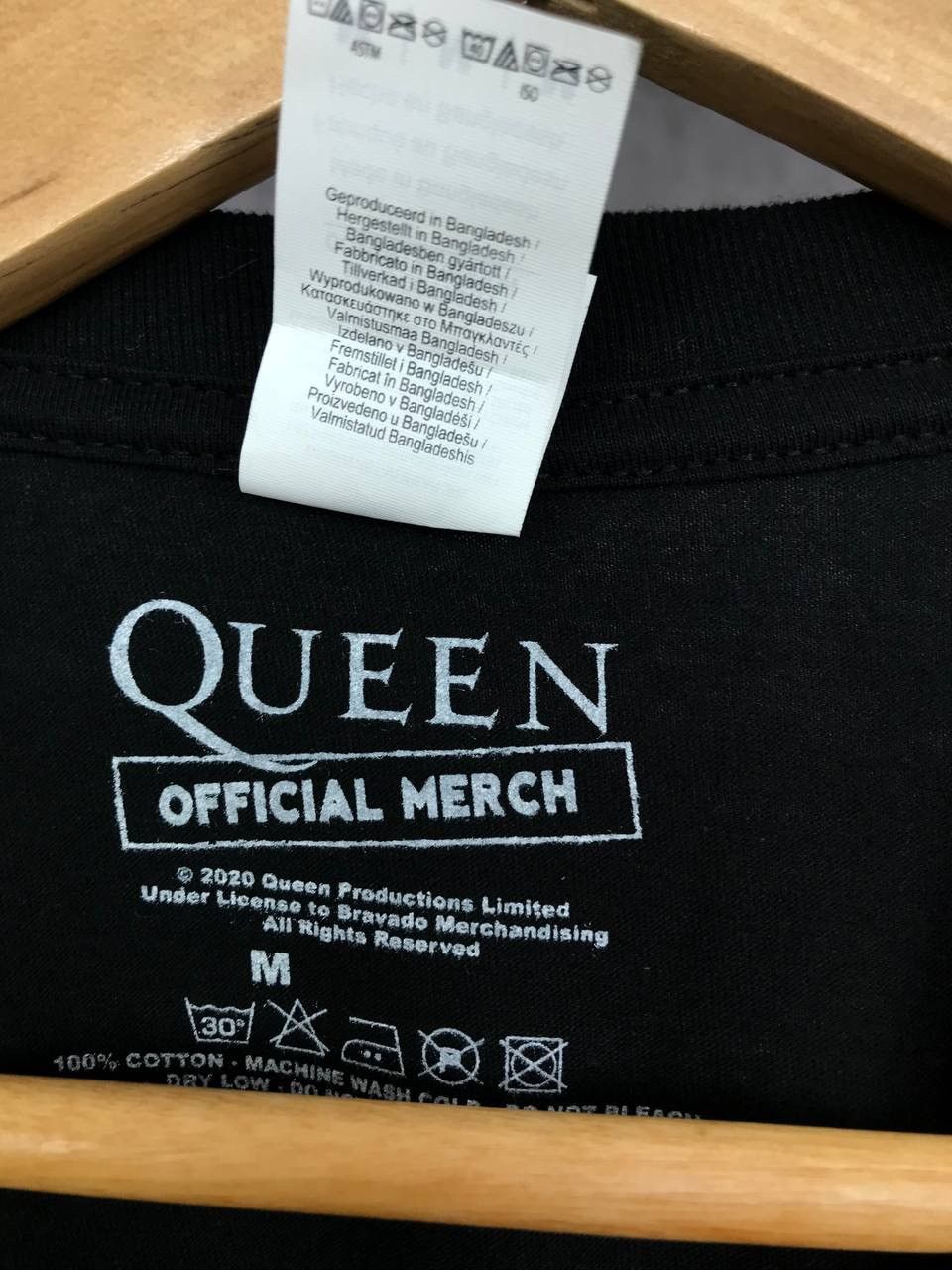 Band Tees Queen Freddy Mercury cult rock band tee Size US M / EU 48-50 / 2 - 4 Thumbnail