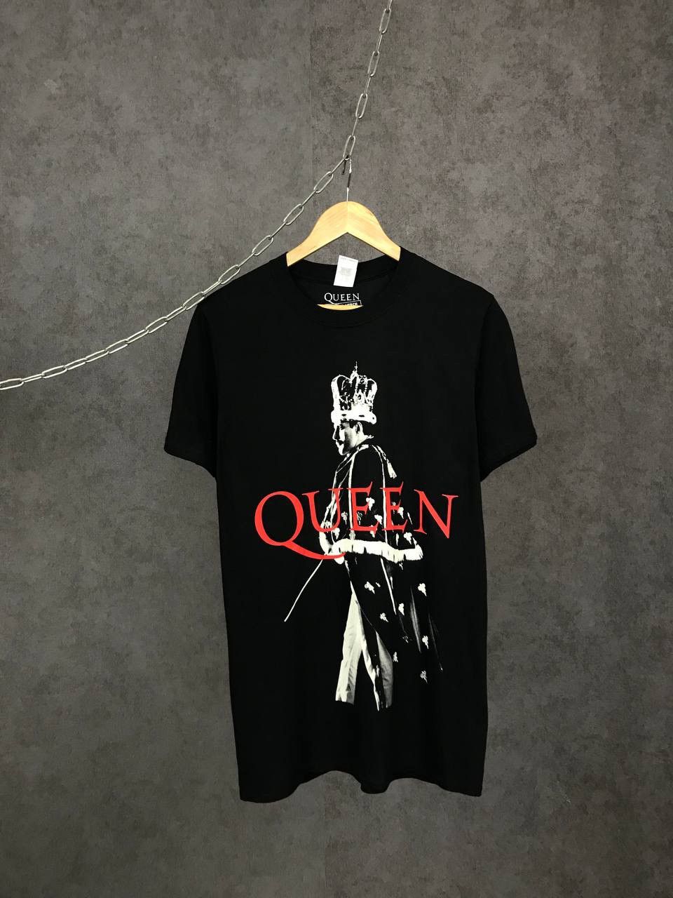 Band Tees Queen Freddy Mercury cult rock band tee Size US M / EU 48-50 / 2 - 1 Thumbnail