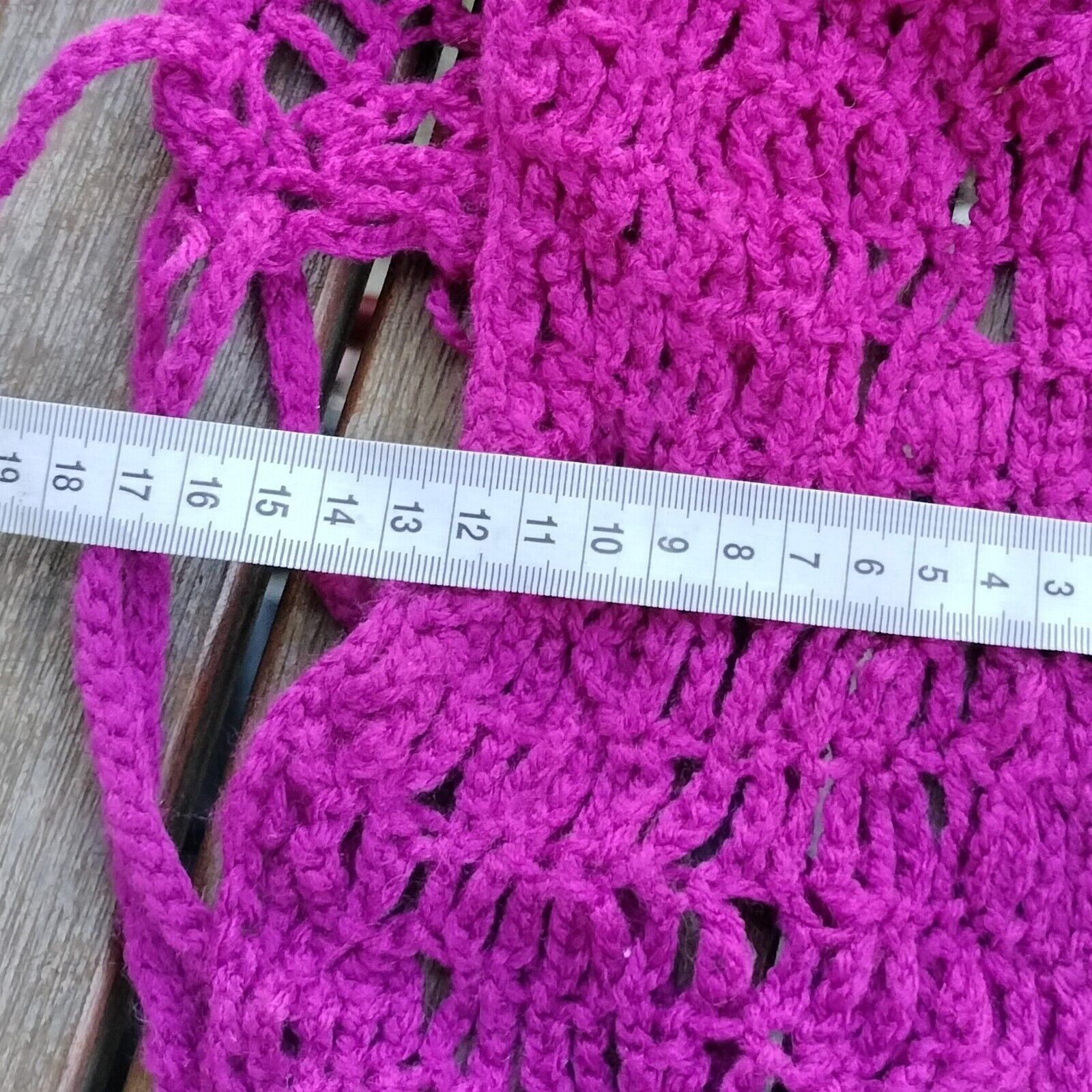 Handmade Handmade Crochet Crop Top Acrylic Yarn Size XS / US 0-2 / IT 36-38 - 7 Thumbnail