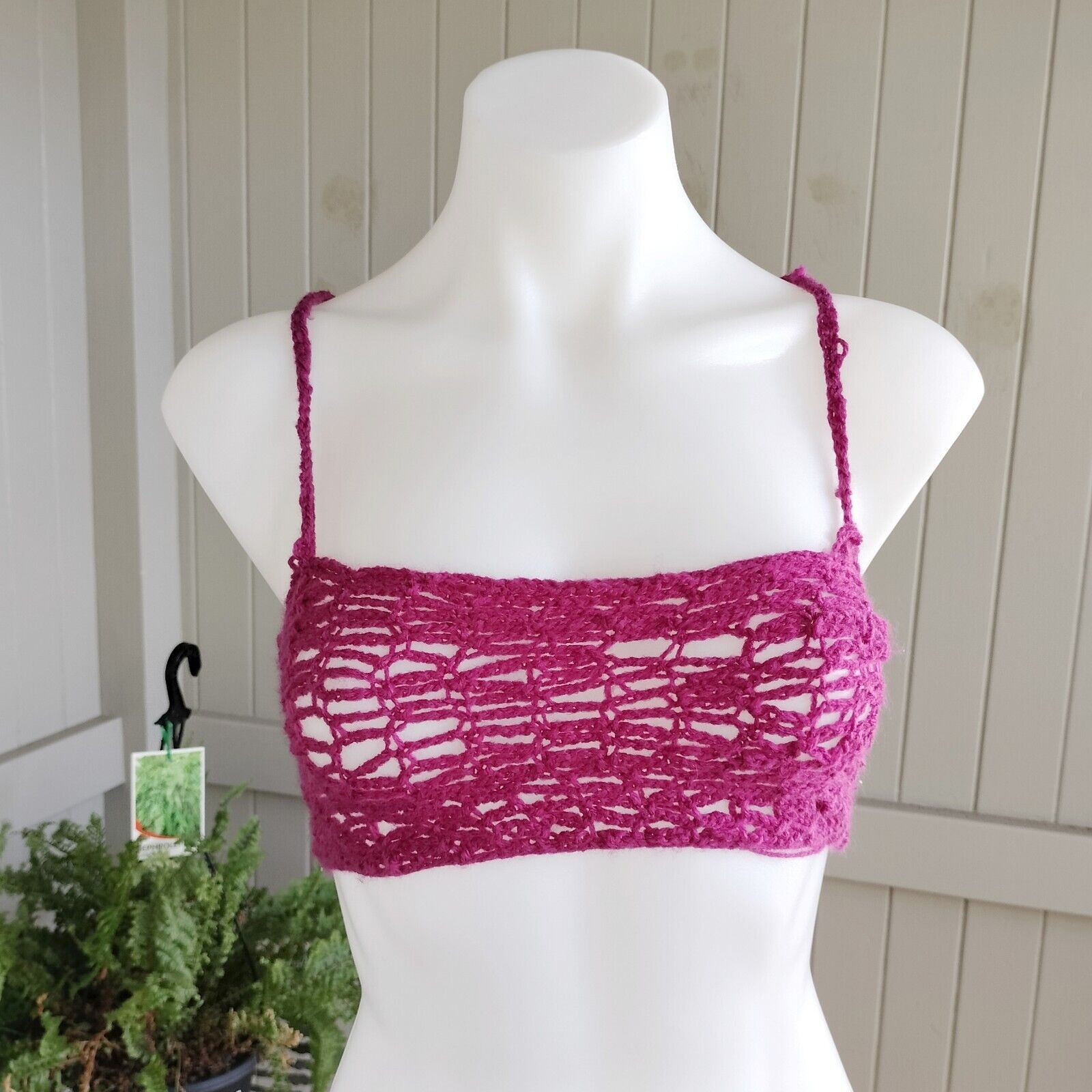 Handmade Handmade Crochet Crop Top Acrylic Yarn Size XS / US 0-2 / IT 36-38 - 2 Thumbnail
